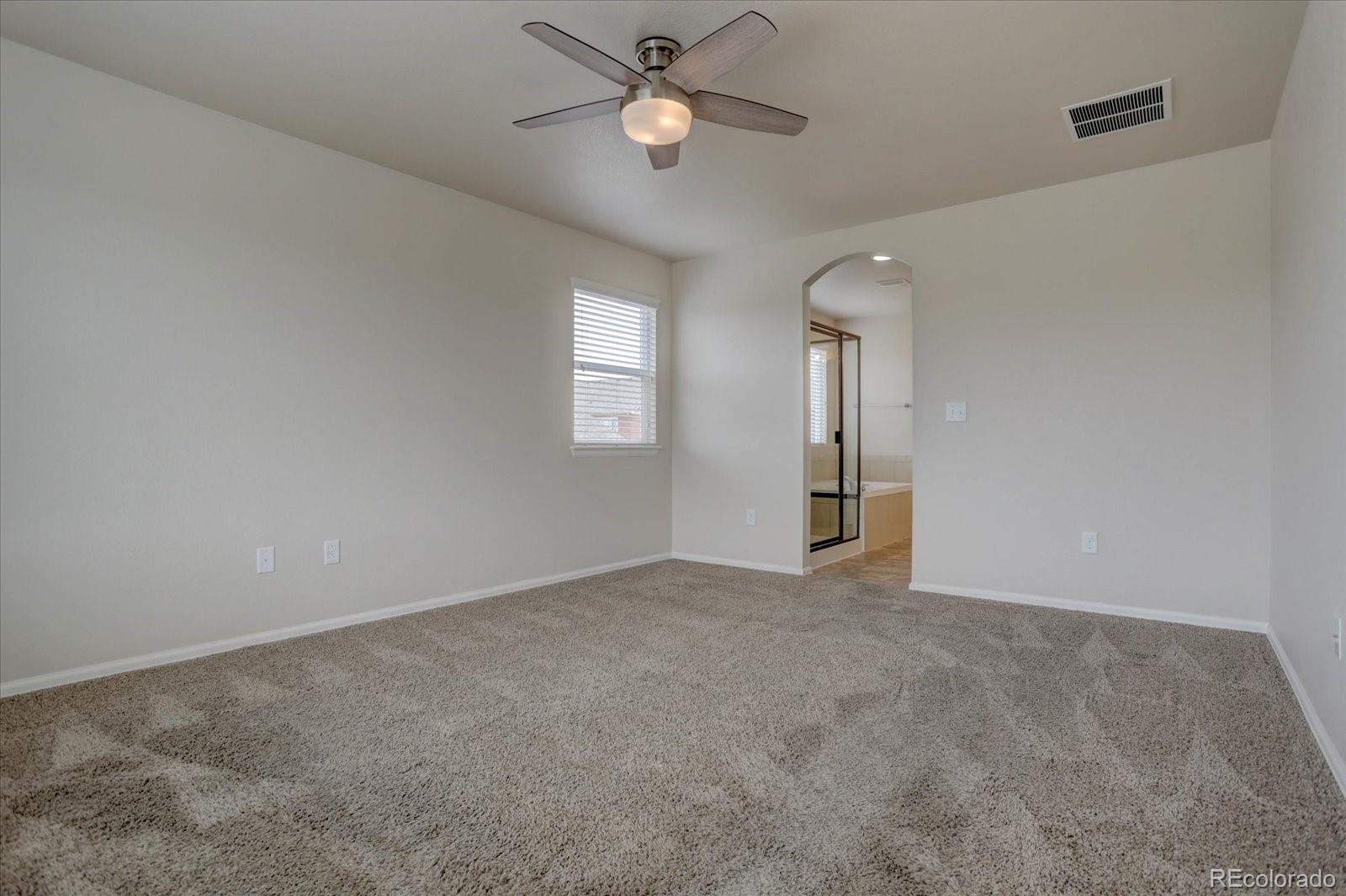 6286 Espana Street, Aurora, CO 80019, 4 Bedrooms Bedrooms, ,3 BathroomsBathrooms,Residential,For Sale,Espana,REC8449672