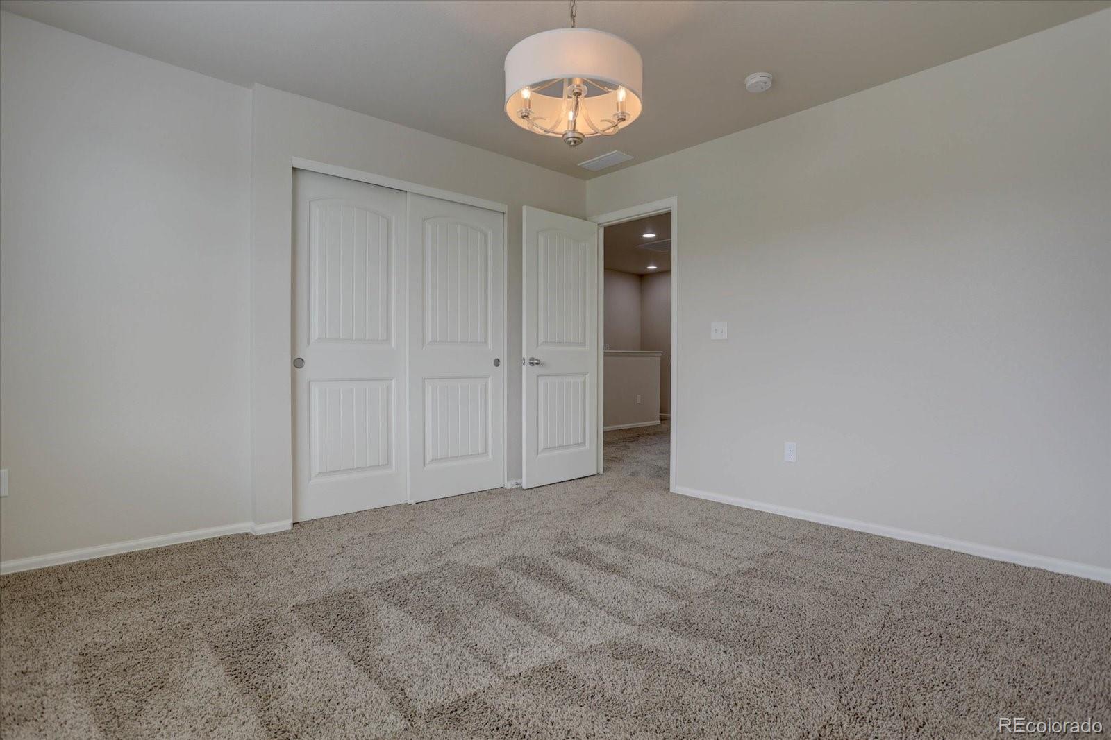 6286 Espana Street, Aurora, CO 80019, 4 Bedrooms Bedrooms, ,3 BathroomsBathrooms,Residential,For Sale,Espana,REC8449672