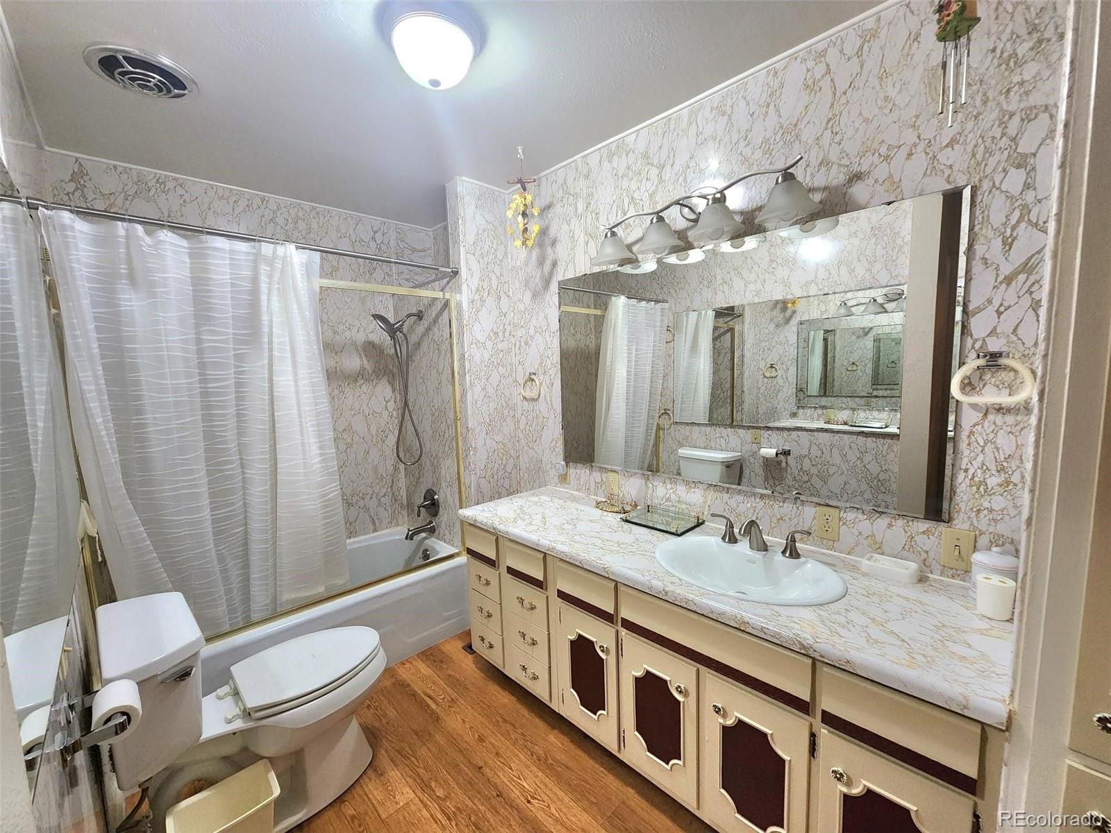 623 Walnut Street, Julesburg, CO 80737, 3 Bedrooms Bedrooms, ,2 BathroomsBathrooms,Residential,For Sale,Walnut,REC6195313