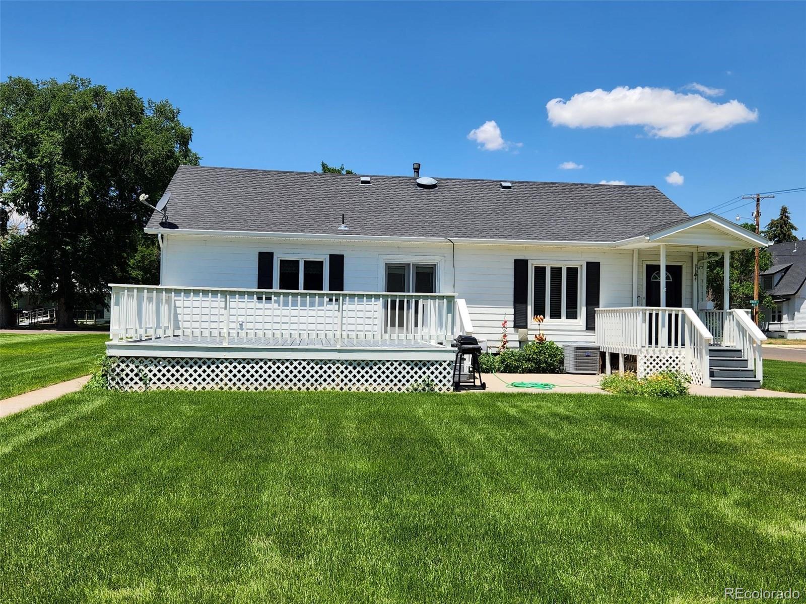 623 Walnut Street, Julesburg, CO 80737, 3 Bedrooms Bedrooms, ,2 BathroomsBathrooms,Residential,For Sale,Walnut,REC6195313