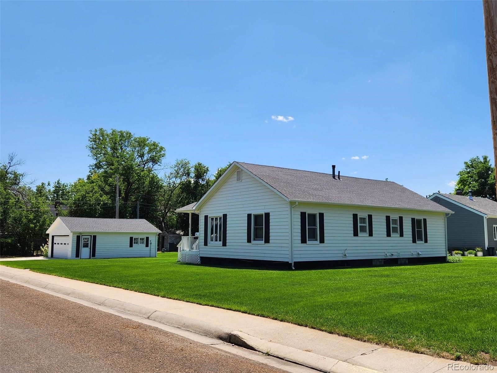 623 Walnut Street, Julesburg, CO 80737, 3 Bedrooms Bedrooms, ,2 BathroomsBathrooms,Residential,For Sale,Walnut,REC6195313