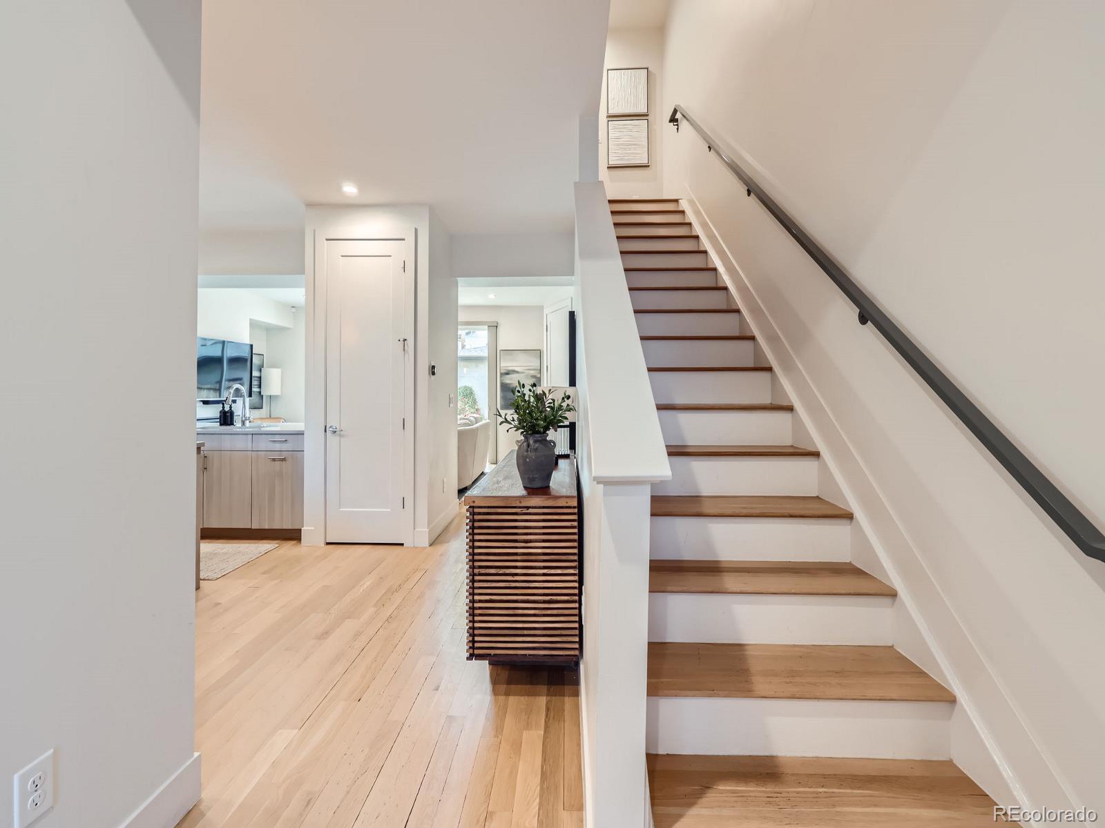 3521 S Ogden Street, Englewood, CO 80113, 4 Bedrooms Bedrooms, ,5 BathroomsBathrooms,Residential,For Sale,Ogden,REC9996133