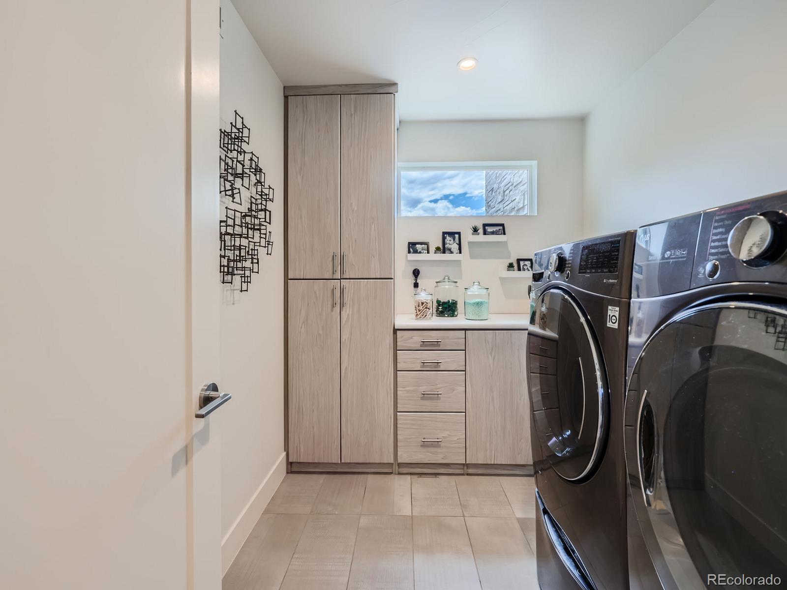 3521 S Ogden Street, Englewood, CO 80113, 4 Bedrooms Bedrooms, ,5 BathroomsBathrooms,Residential,For Sale,Ogden,REC9996133