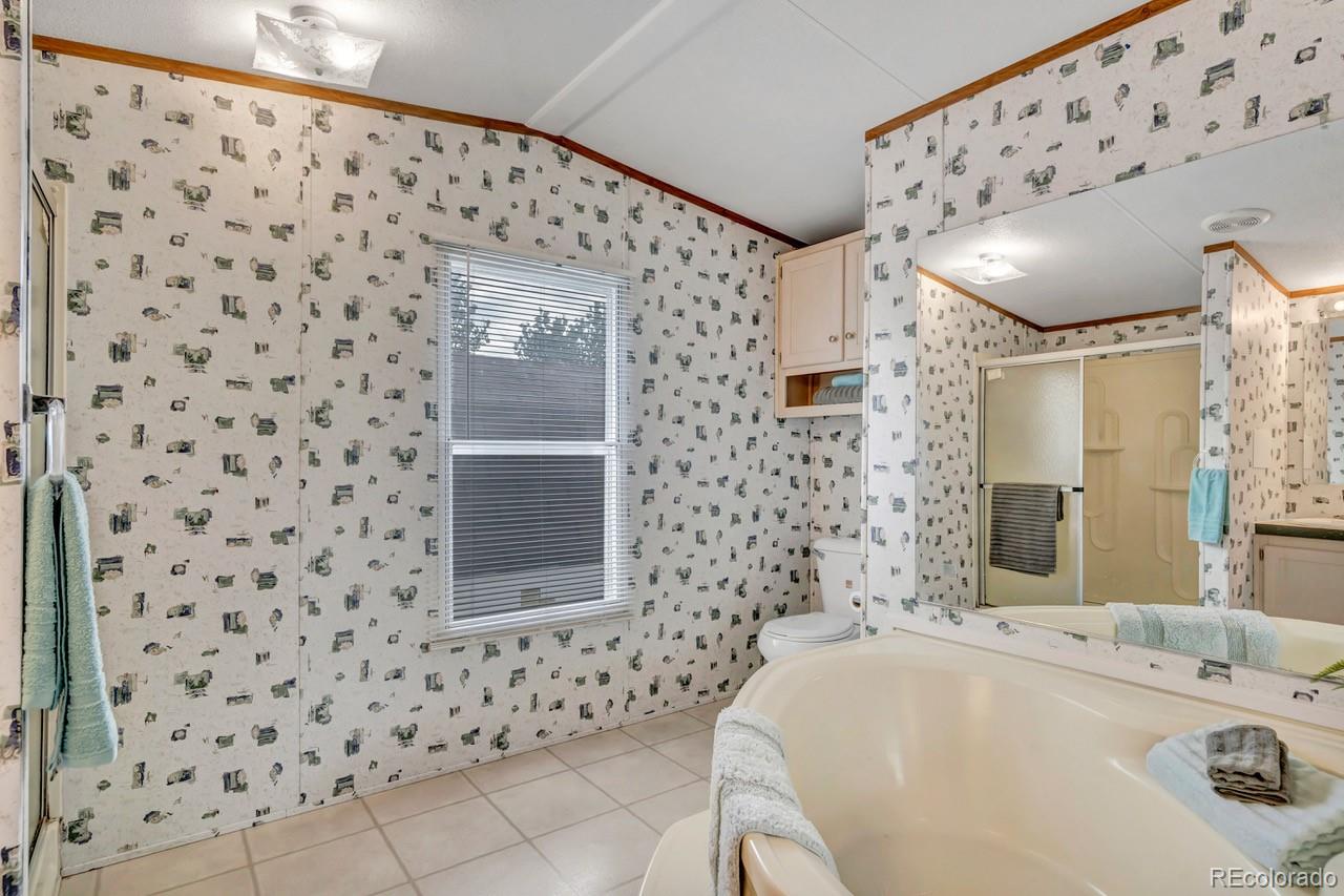 880 Beacon Lite Road, Monument, CO 80132, 3 Bedrooms Bedrooms, ,2 BathroomsBathrooms,Residential,For Sale,Beacon Lite,REC8091653