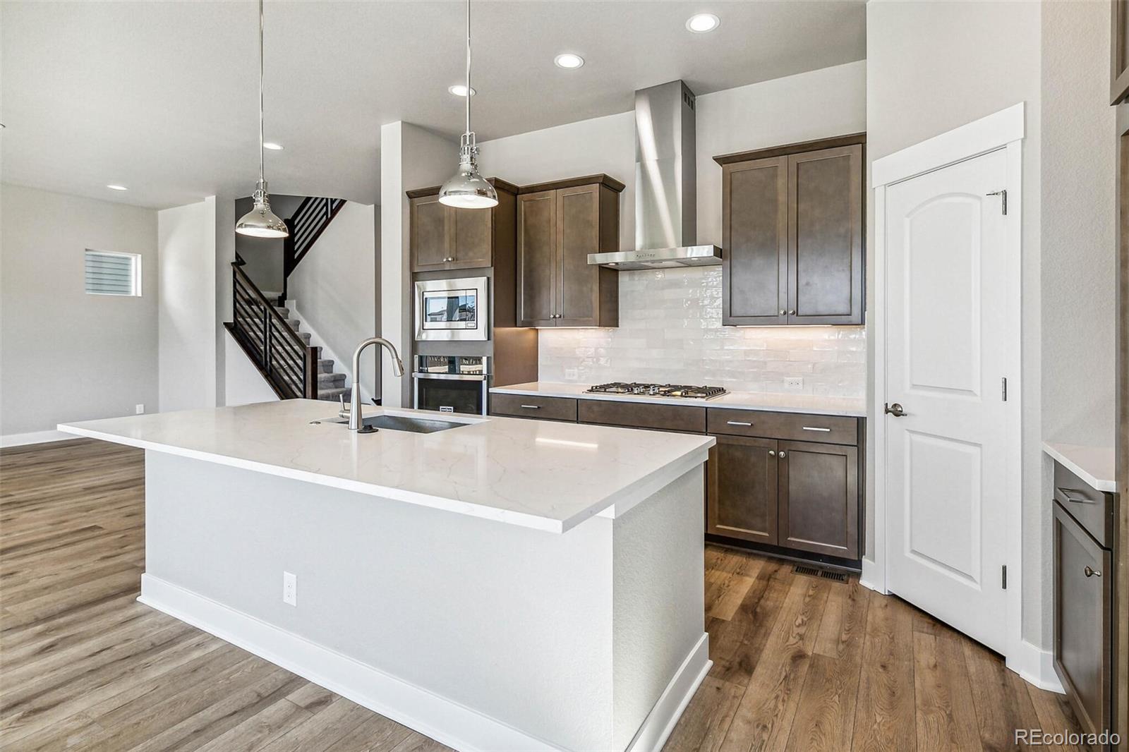 21024 63rd Drive, Aurora, CO 80019, 3 Bedrooms Bedrooms, ,3 BathroomsBathrooms,Residential,For Sale,63rd,REC7464527