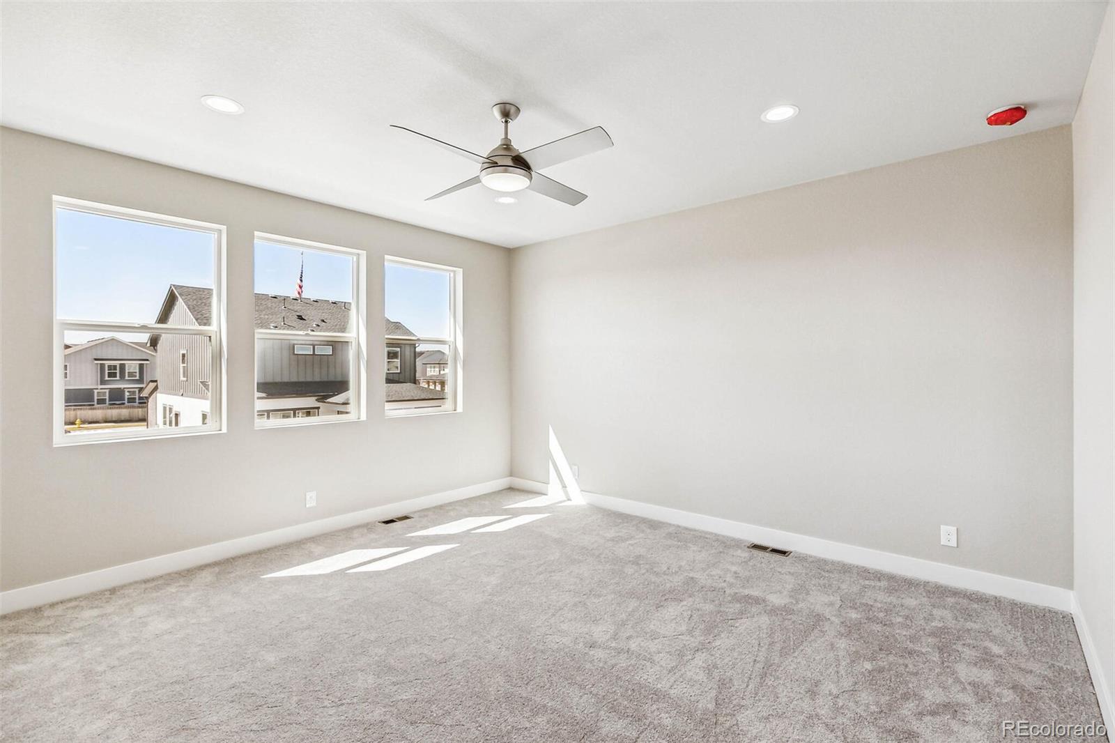 21024 63rd Drive, Aurora, CO 80019, 3 Bedrooms Bedrooms, ,3 BathroomsBathrooms,Residential,For Sale,63rd,REC7464527