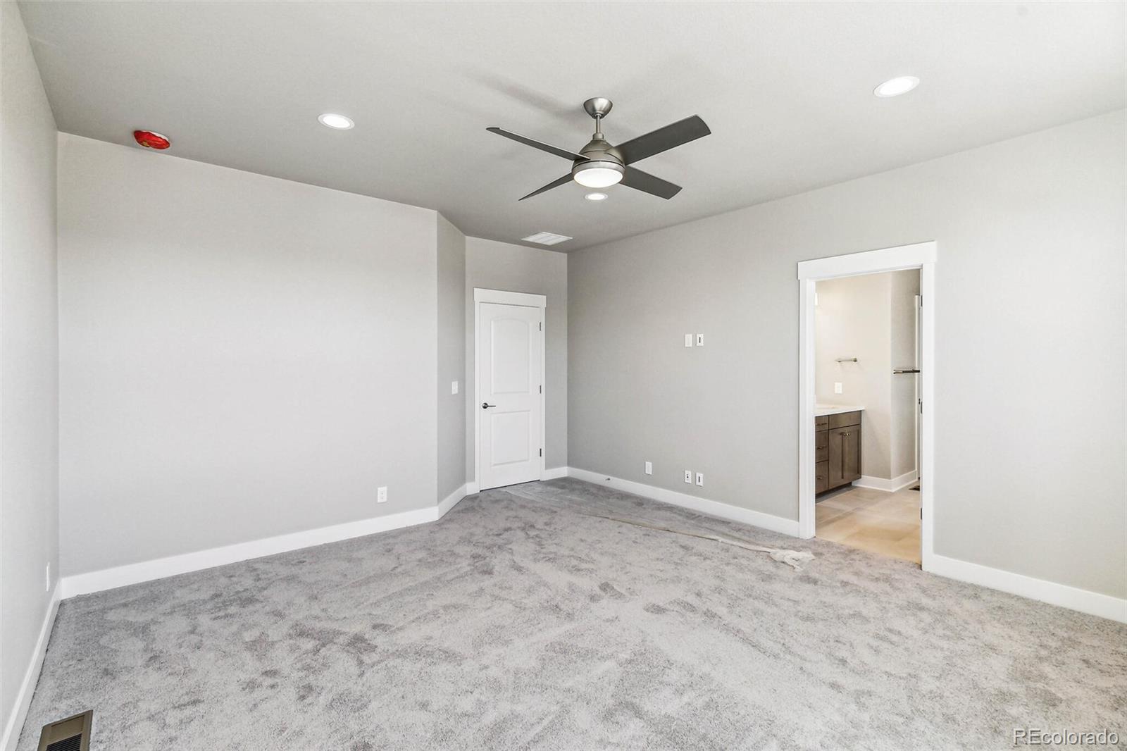 21024 63rd Drive, Aurora, CO 80019, 3 Bedrooms Bedrooms, ,3 BathroomsBathrooms,Residential,For Sale,63rd,REC7464527