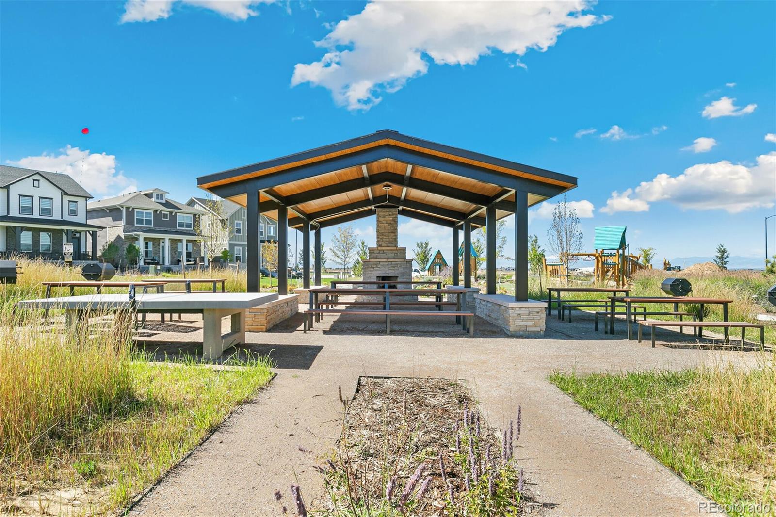 21024 63rd Drive, Aurora, CO 80019, 3 Bedrooms Bedrooms, ,3 BathroomsBathrooms,Residential,For Sale,63rd,REC7464527