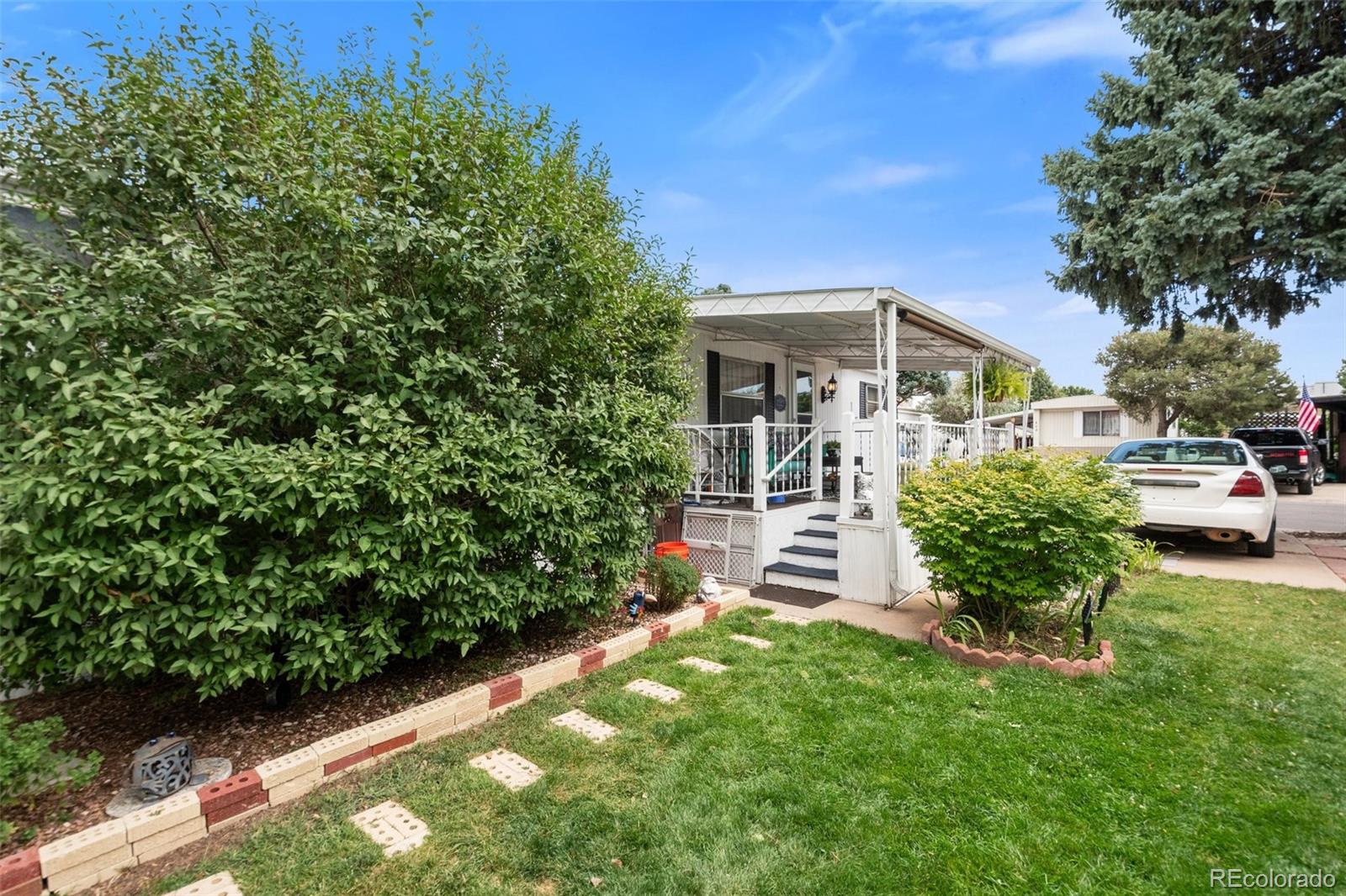 8201 Santa Fe Drive, Littleton, CO 80120, 2 Bedrooms Bedrooms, ,1 BathroomBathrooms,Residential,For Sale,Santa Fe,REC3132877