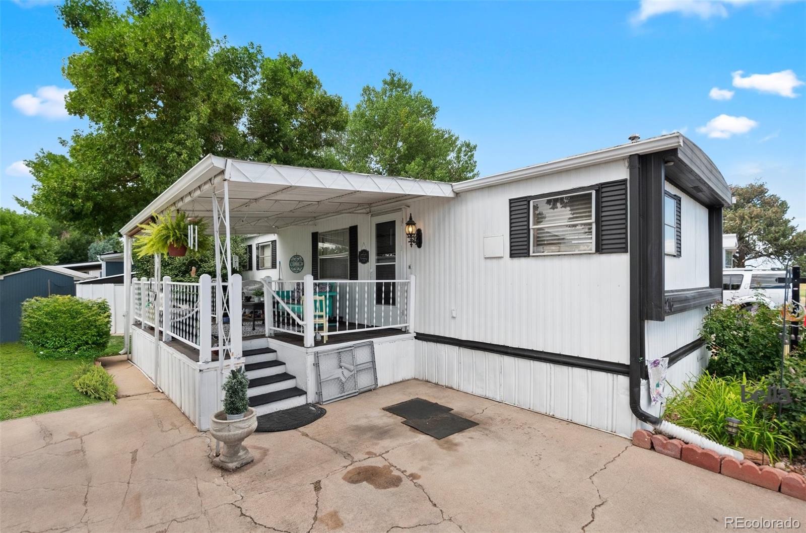 8201 Santa Fe Drive, Littleton, CO 80120, 2 Bedrooms Bedrooms, ,1 BathroomBathrooms,Residential,For Sale,Santa Fe,REC3132877