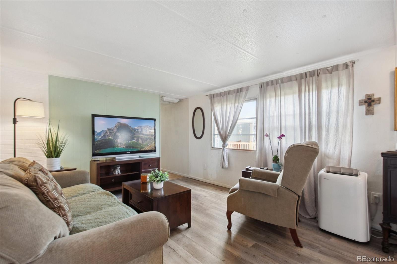 8201 Santa Fe Drive, Littleton, CO 80120, 2 Bedrooms Bedrooms, ,1 BathroomBathrooms,Residential,For Sale,Santa Fe,REC3132877