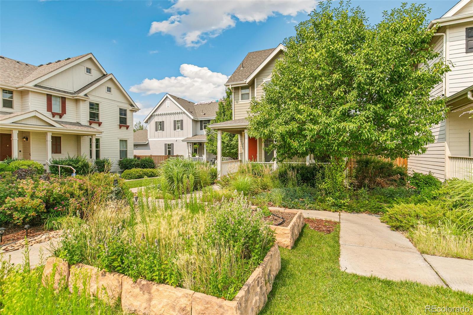 8542 E 49th Place, Denver, CO 80238, 4 Bedrooms Bedrooms, ,4 BathroomsBathrooms,Residential,For Sale,49th,REC2953685