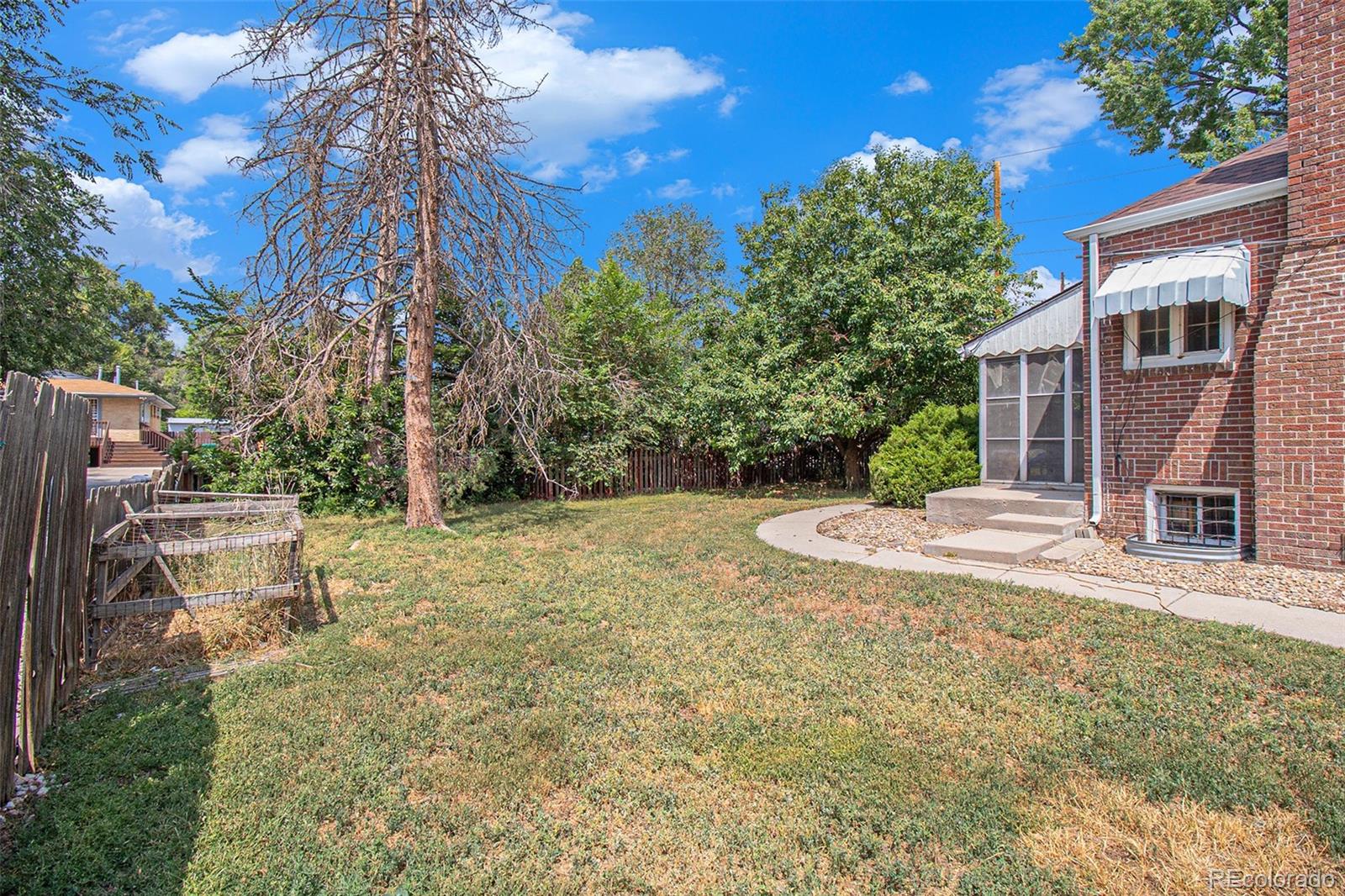 980 Benton Street, Lakewood, CO 80241, ,Commercial,For Sale,Benton,REC6750673