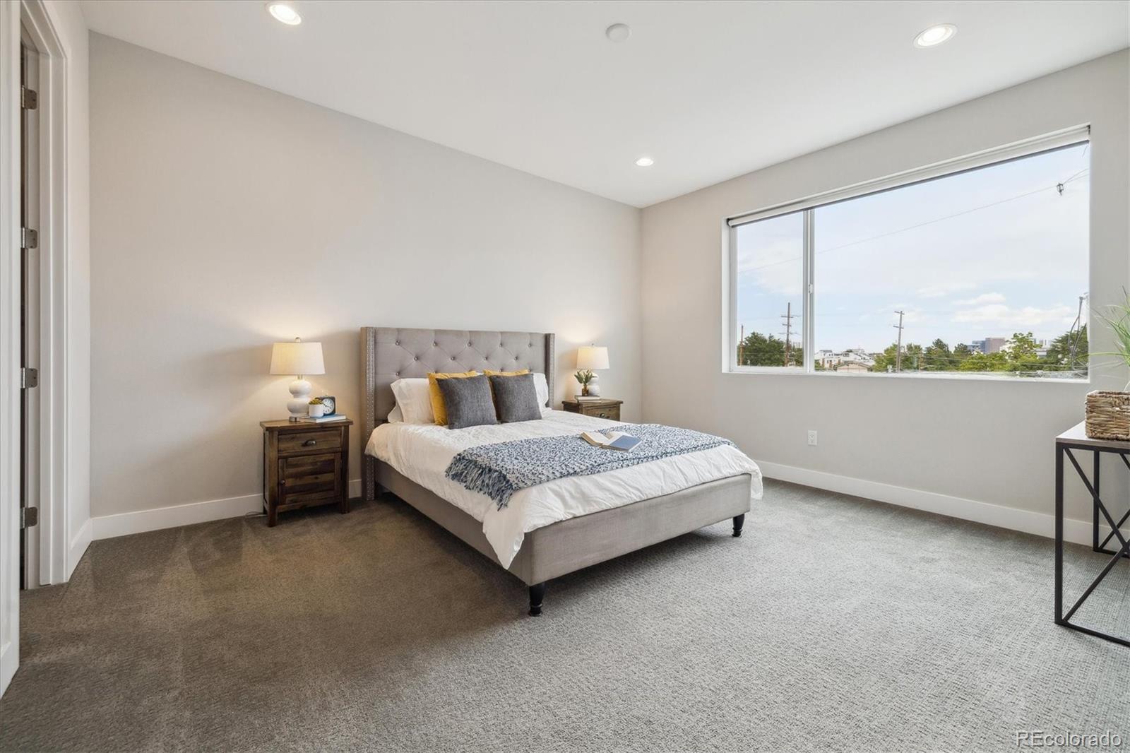 3354 18th Avenue, Denver, CO 80204, 3 Bedrooms Bedrooms, ,4 BathroomsBathrooms,Residential,For Sale,18th,REC6886120