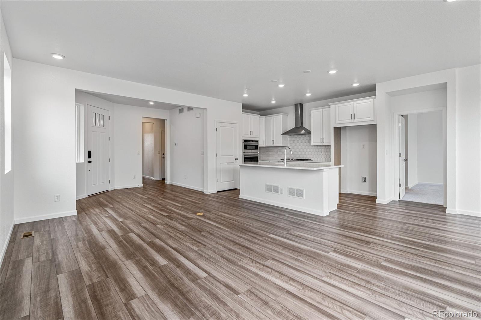 3468 Duquesne Way, Aurora, CO 80019, 2 Bedrooms Bedrooms, ,2 BathroomsBathrooms,Residential,For Sale,Landmark Collection,Duquesne,REC8601689