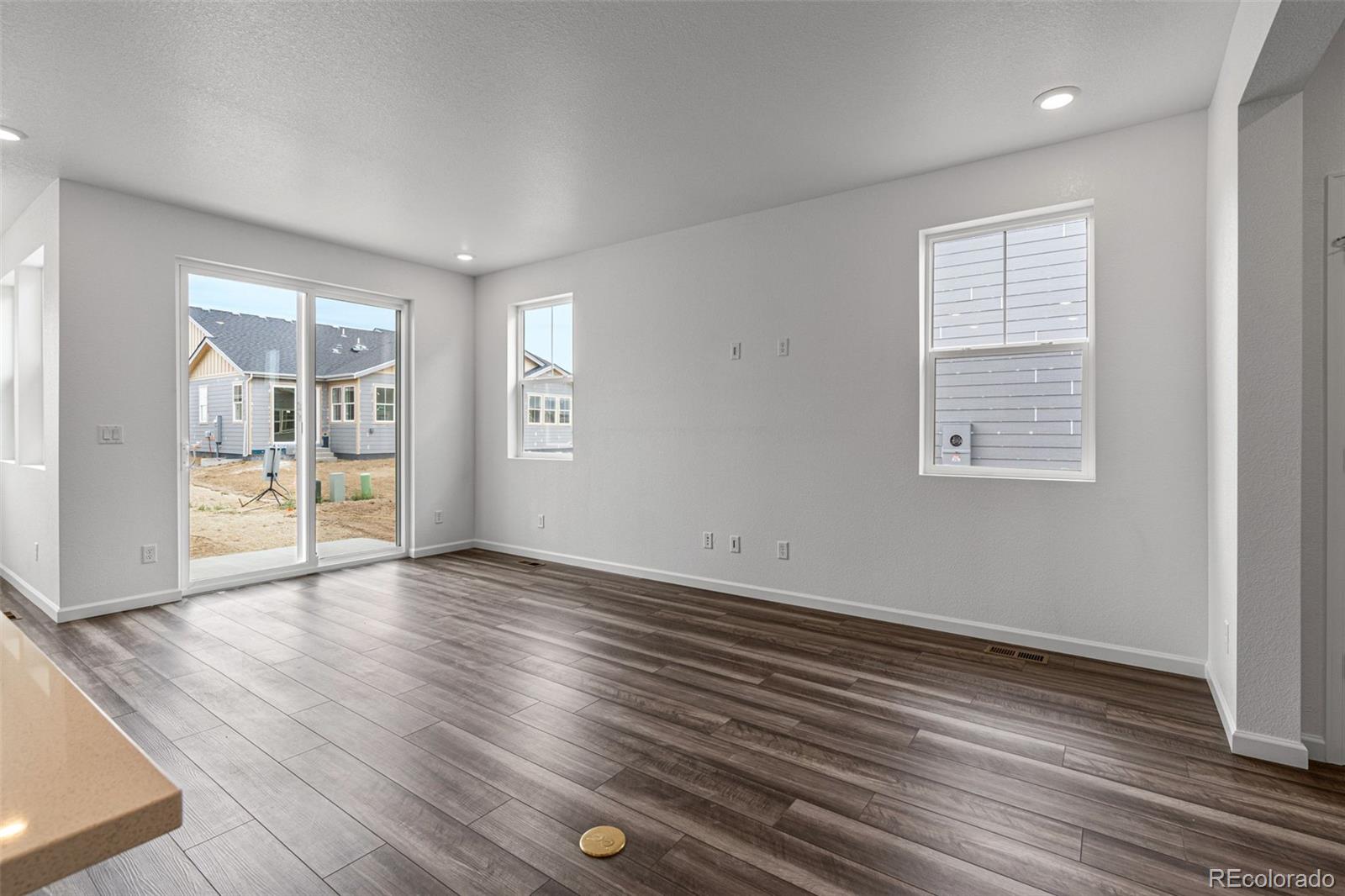 3468 Duquesne Way, Aurora, CO 80019, 2 Bedrooms Bedrooms, ,2 BathroomsBathrooms,Residential,For Sale,Landmark Collection,Duquesne,REC8601689