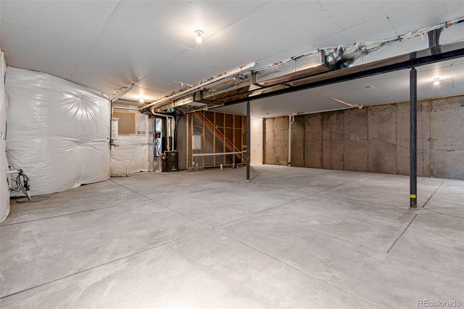 3468 Duquesne Way, Aurora, CO 80019, 2 Bedrooms Bedrooms, ,2 BathroomsBathrooms,Residential,For Sale,Landmark Collection,Duquesne,REC8601689