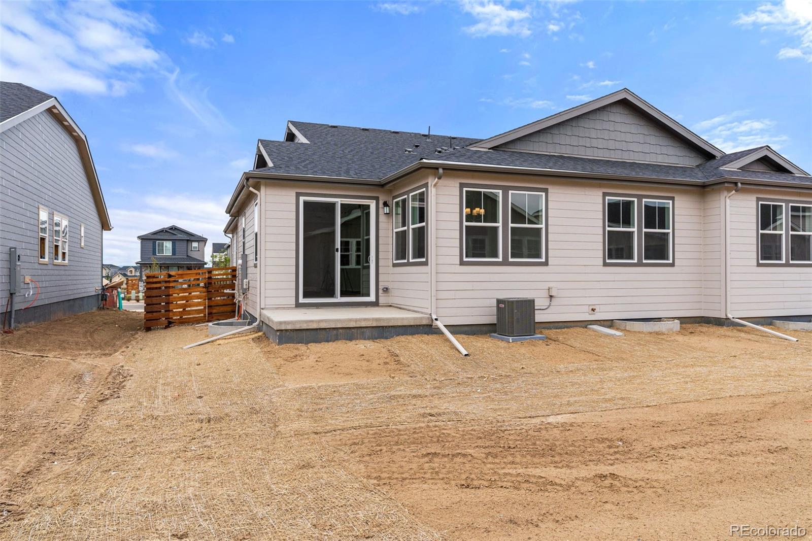 3468 Duquesne Way, Aurora, CO 80019, 2 Bedrooms Bedrooms, ,2 BathroomsBathrooms,Residential,For Sale,Landmark Collection,Duquesne,REC8601689