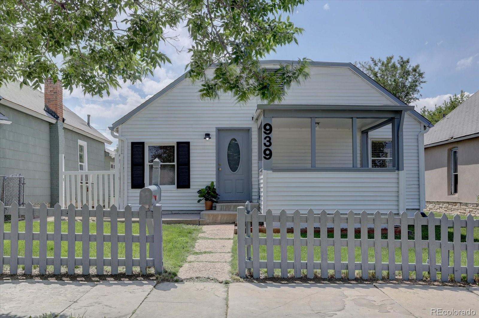 939 Knox Court, Denver, CO 80204, 4 Bedrooms Bedrooms, ,2 BathroomsBathrooms,Residential,For Sale,Knox,REC6703434