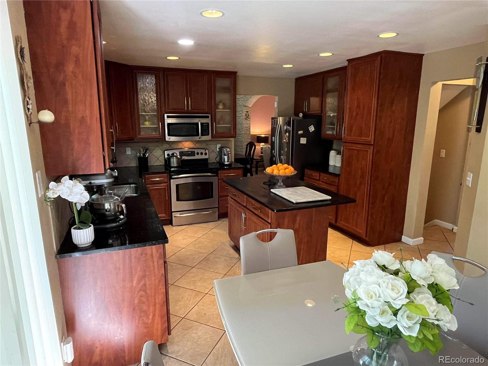 18306 E Wesley Place, Aurora, CO 80013, 5 Bedrooms Bedrooms, ,4 BathroomsBathrooms,Residential,For Sale,Wesley,REC3857947