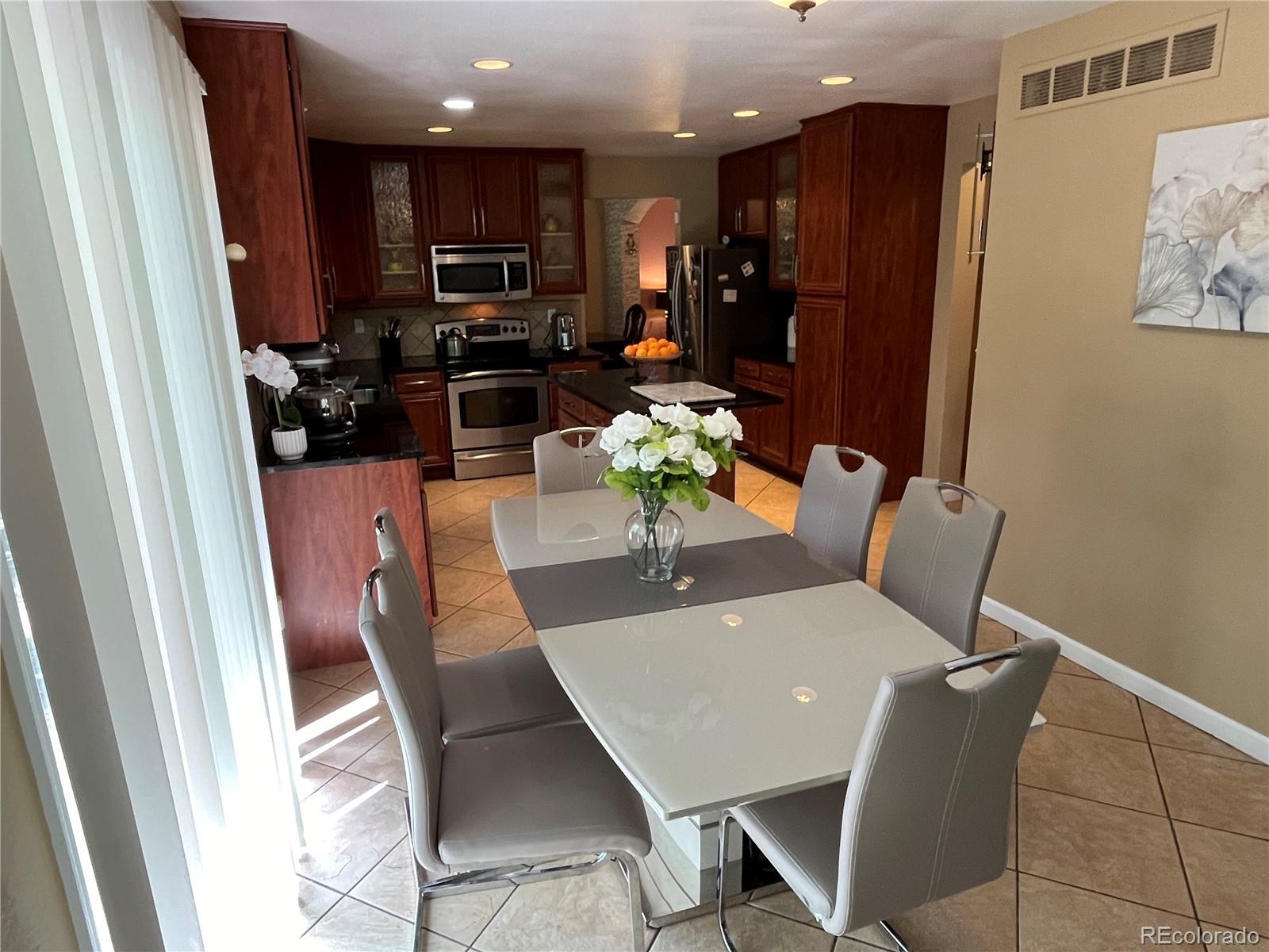 18306 E Wesley Place, Aurora, CO 80013, 5 Bedrooms Bedrooms, ,4 BathroomsBathrooms,Residential,For Sale,Wesley,REC3857947