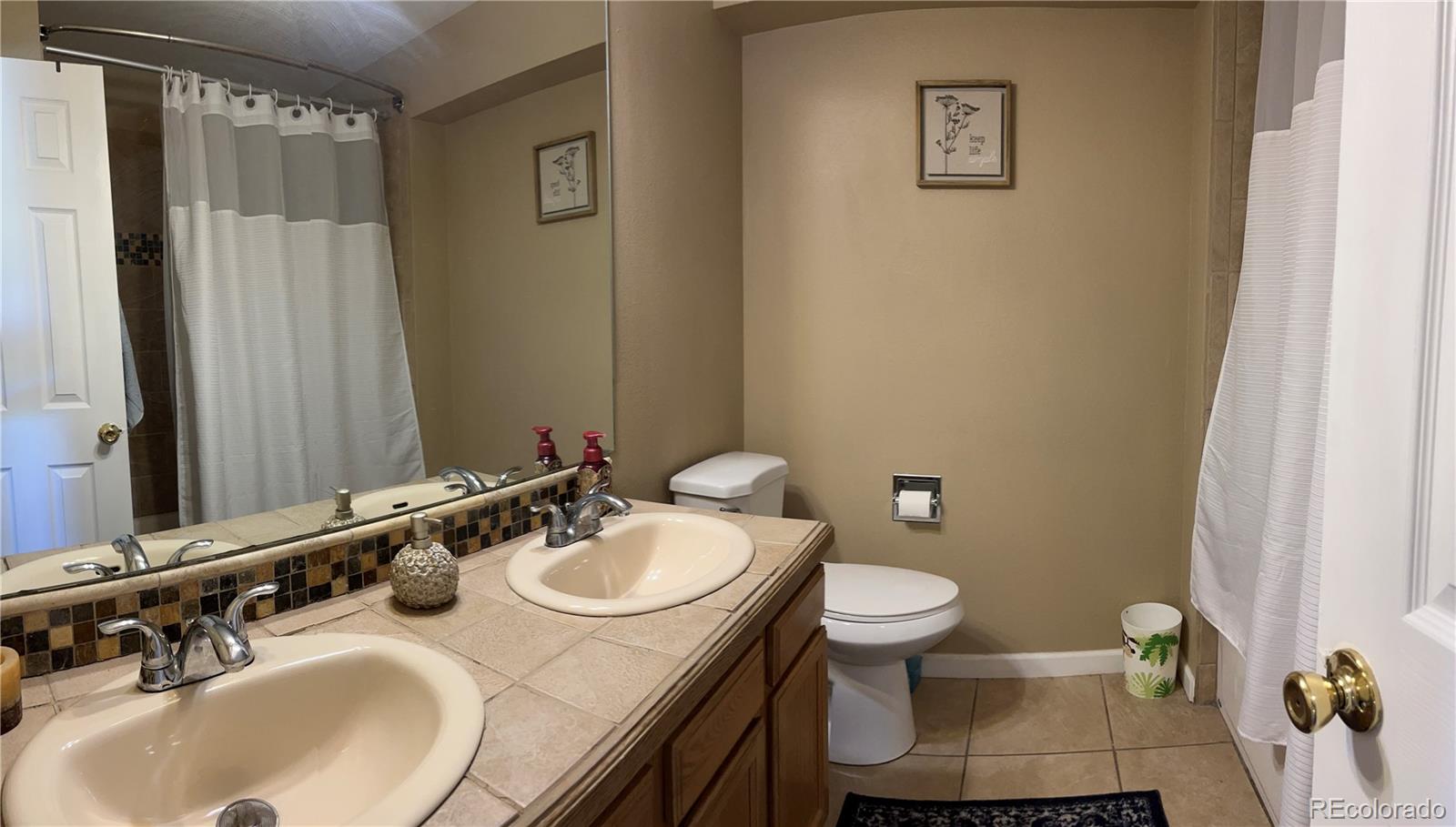 18306 E Wesley Place, Aurora, CO 80013, 5 Bedrooms Bedrooms, ,4 BathroomsBathrooms,Residential,For Sale,Wesley,REC3857947