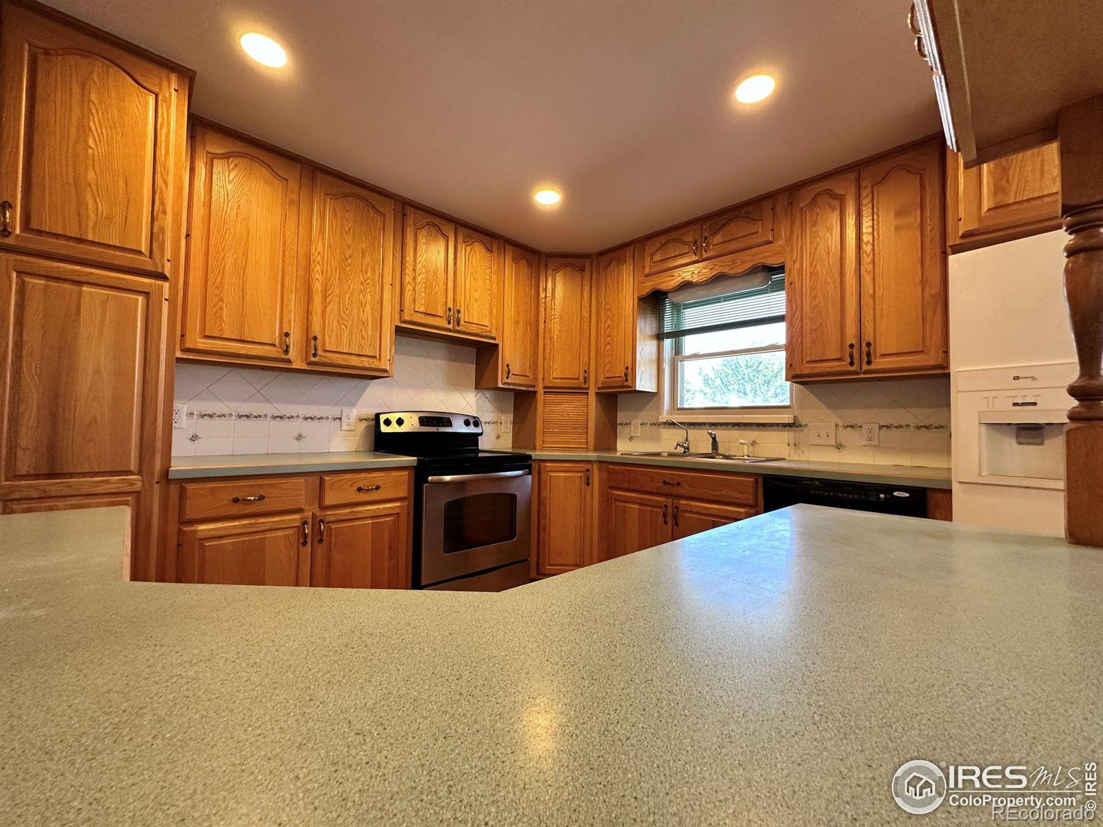 520 3rd Street, Burlington, CO 80807, 4 Bedrooms Bedrooms, ,4 BathroomsBathrooms,Residential,For Sale,3rd,RECIR1016807