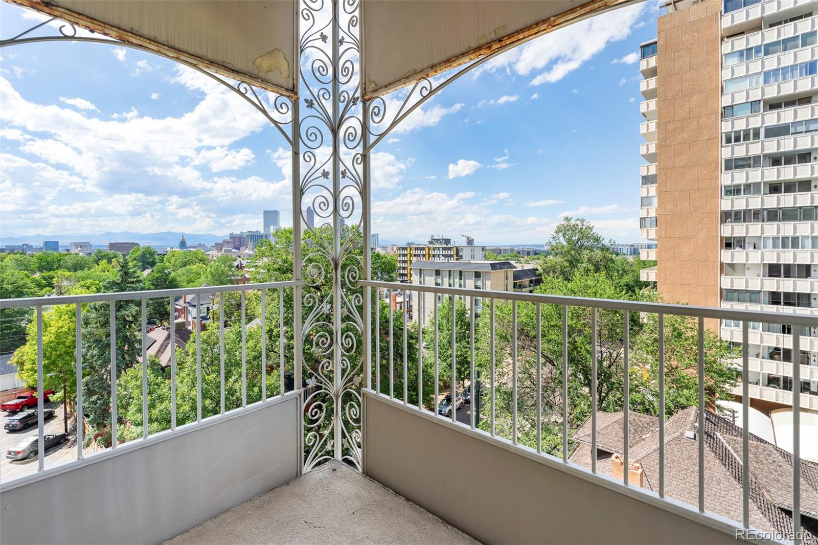 1200 Humboldt Street #701, Denver, CO 80218, 2 Bedrooms Bedrooms, ,2 BathroomsBathrooms,Residential,For Sale,Cheesman Towers,Humboldt,REC2855413