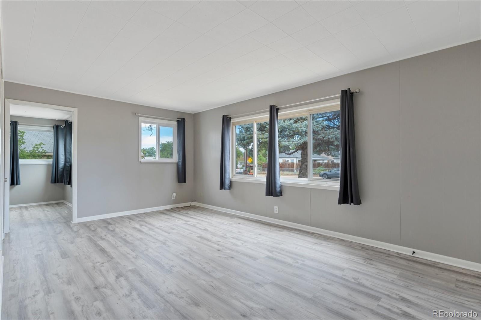 11612 Del Mar Parkway, Aurora, CO 80010, 3 Bedrooms Bedrooms, ,1 BathroomBathrooms,Residential,For Sale,Del Mar,REC2023727