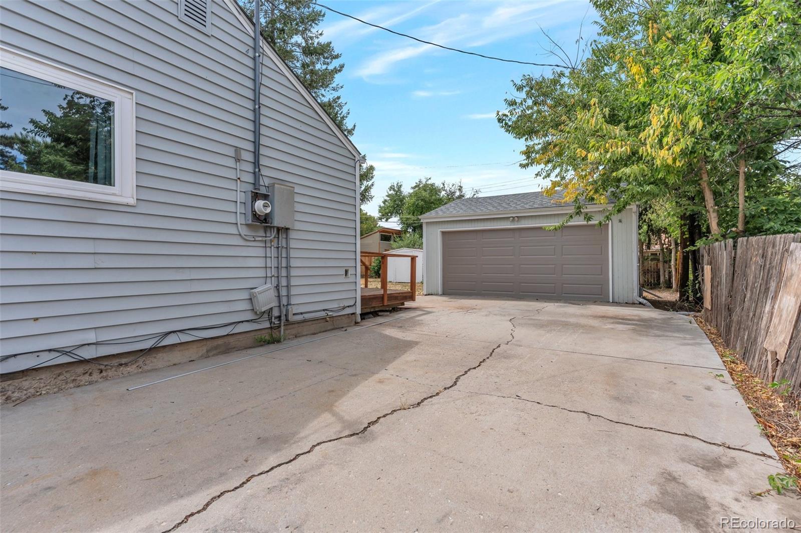 11612 Del Mar Parkway, Aurora, CO 80010, 3 Bedrooms Bedrooms, ,1 BathroomBathrooms,Residential,For Sale,Del Mar,REC2023727