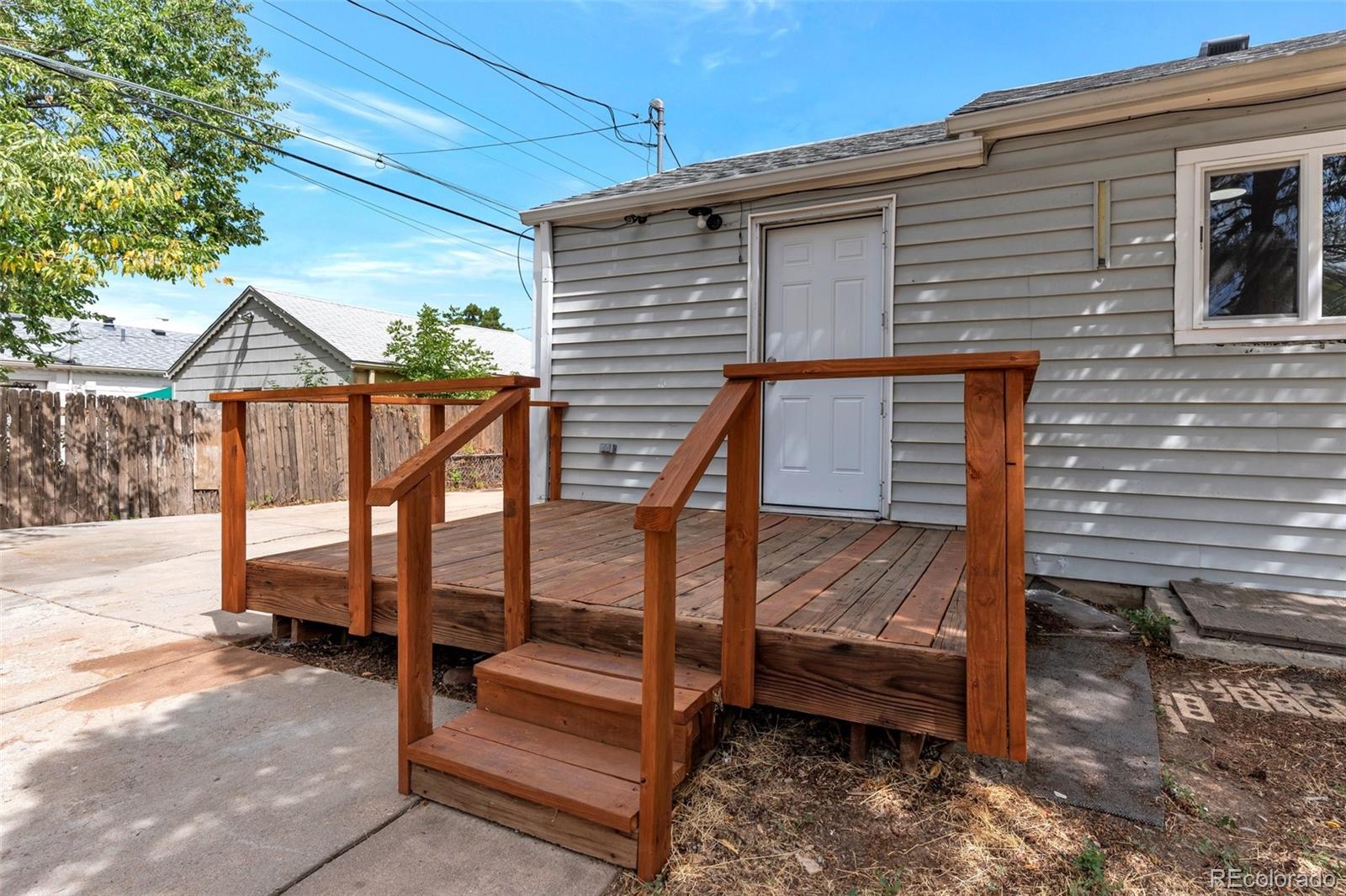 11612 Del Mar Parkway, Aurora, CO 80010, 3 Bedrooms Bedrooms, ,1 BathroomBathrooms,Residential,For Sale,Del Mar,REC2023727