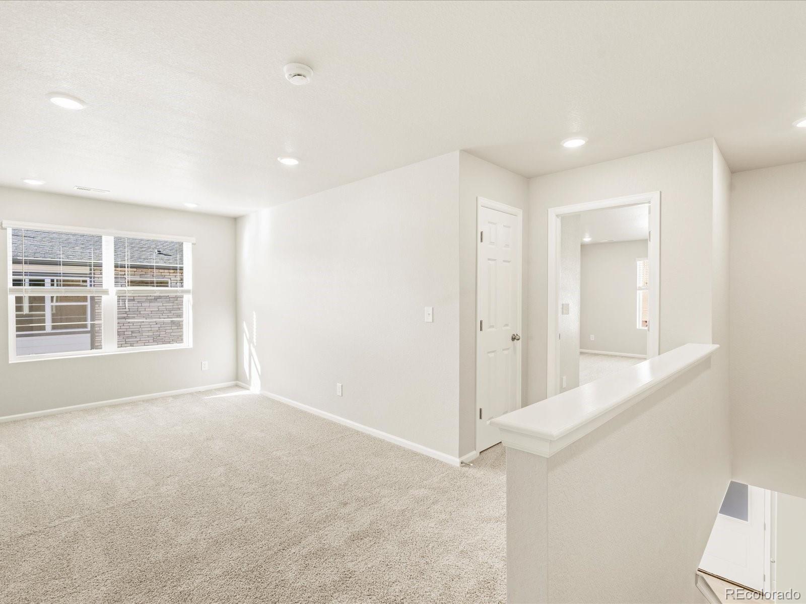 20982 66th Avenue, Aurora, CO 80019, 3 Bedrooms Bedrooms, ,3 BathroomsBathrooms,Residential,For Sale,66th,REC5818775