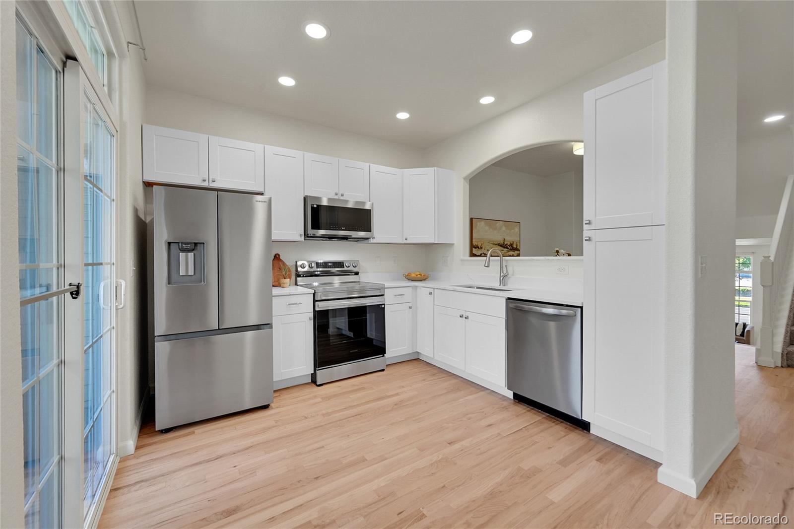 9760 Florida Place, Aurora, CO 80247, 3 Bedrooms Bedrooms, ,3 BathroomsBathrooms,Residential,For Sale,Florida,REC8663830