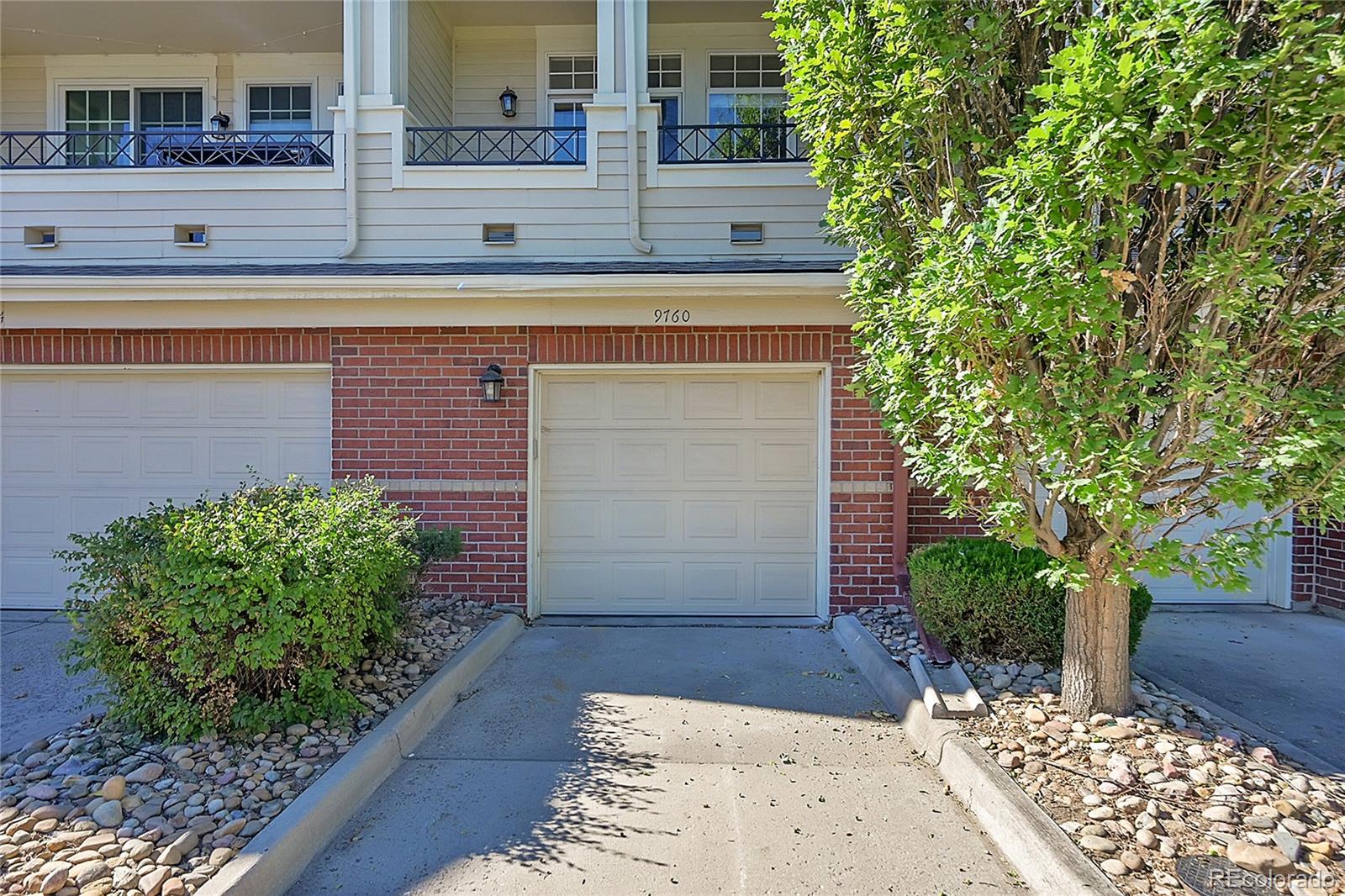 9760 Florida Place, Aurora, CO 80247, 3 Bedrooms Bedrooms, ,3 BathroomsBathrooms,Residential,For Sale,Florida,REC8663830