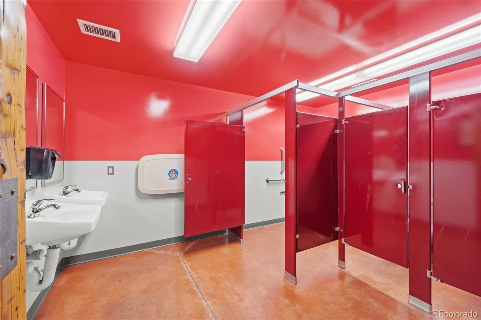 2427 Colorado Avenue, Colorado Springs, CO 80904, ,Commercial,For Sale,Colorado,REC8689861