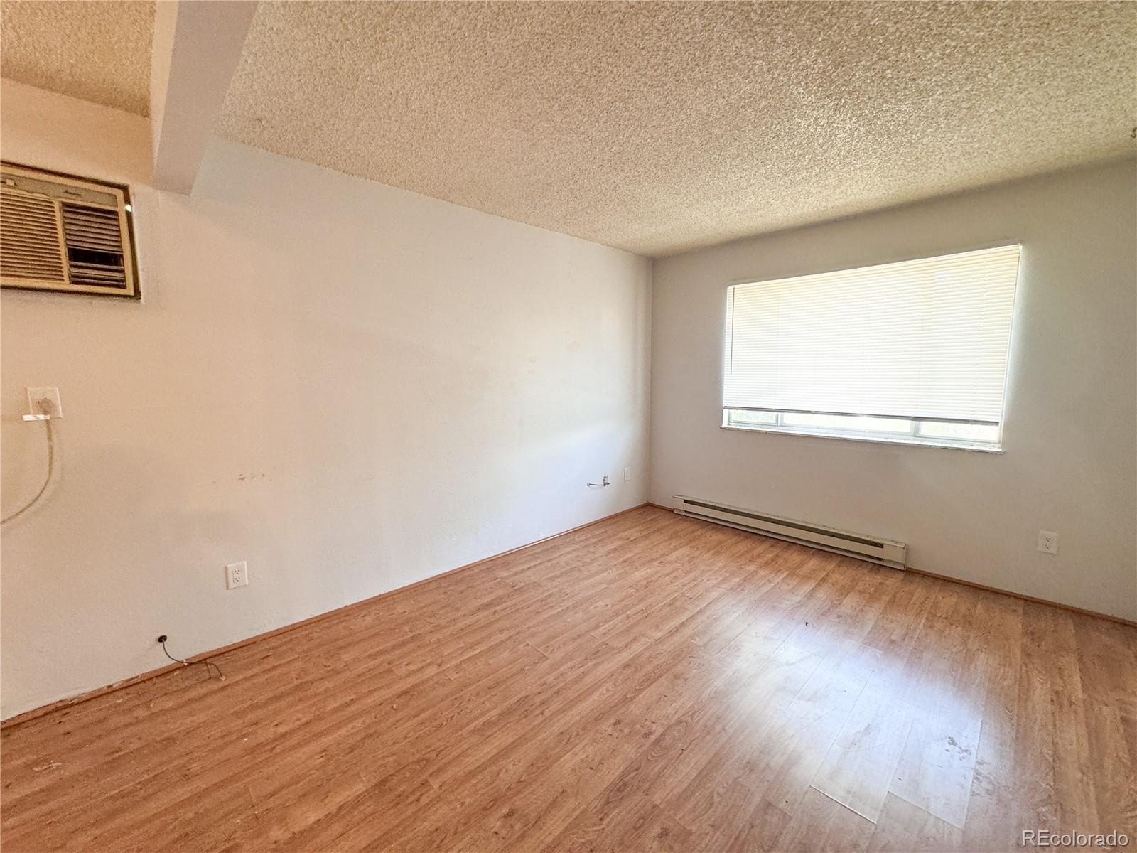 863 Main Street, Rangely, CO 81648, ,Commercial,For Sale,Main,REC8400967