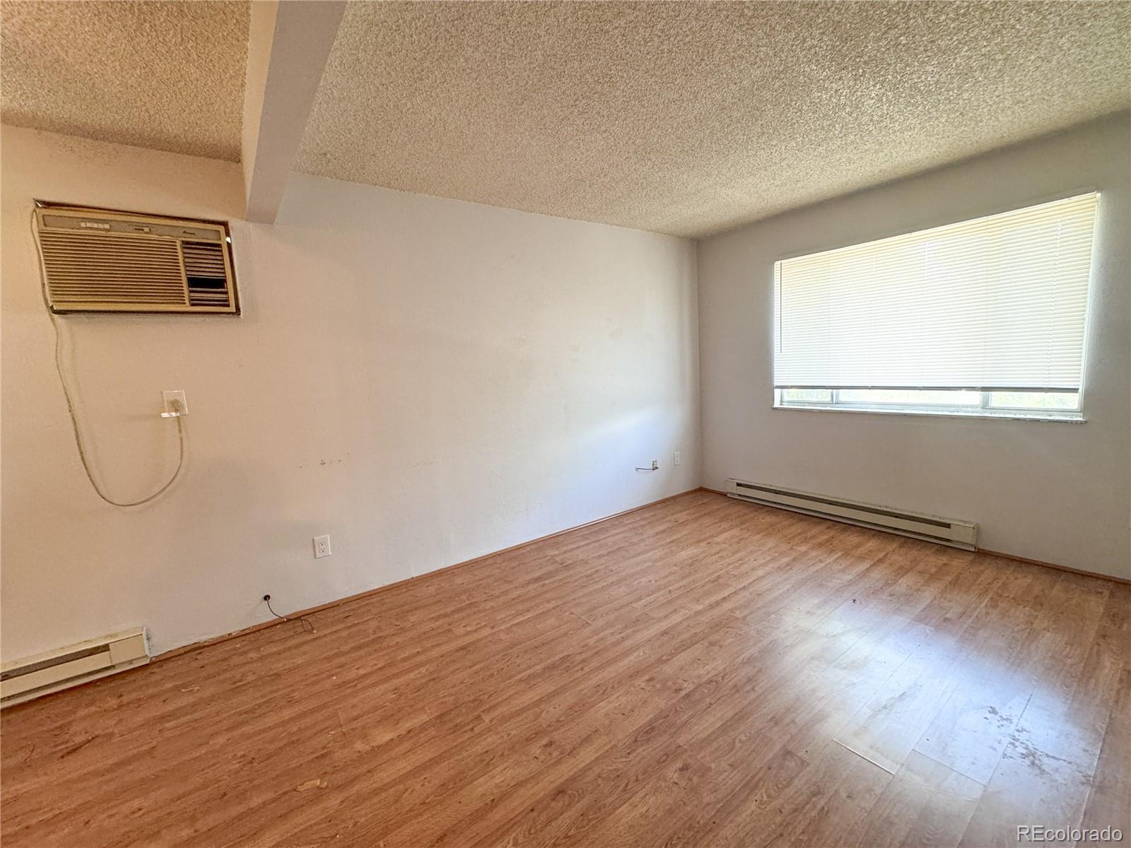 863 Main Street, Rangely, CO 81648, ,Commercial,For Sale,Main,REC8400967
