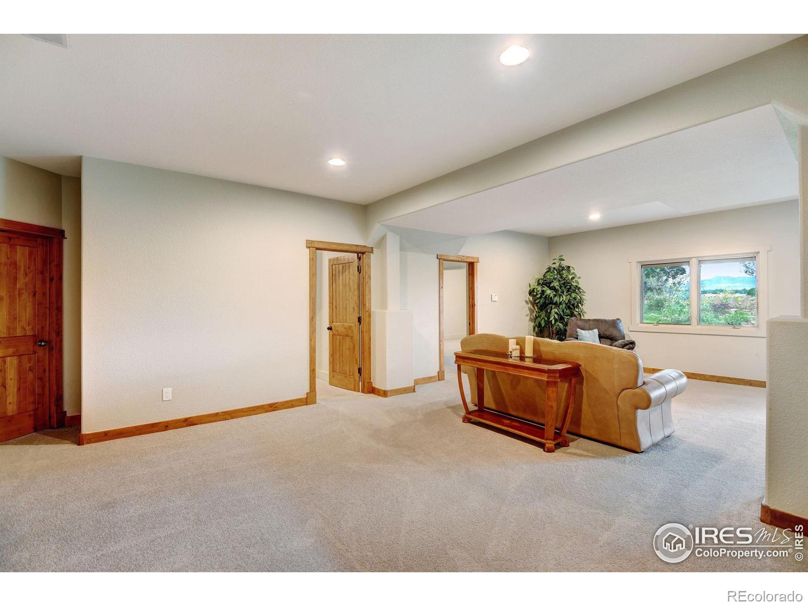 7761 Darby Circle, Fort Collins, CO 80525, 5 Bedrooms Bedrooms, ,5 BathroomsBathrooms,Residential,For Sale,Darby,RECIR1017280
