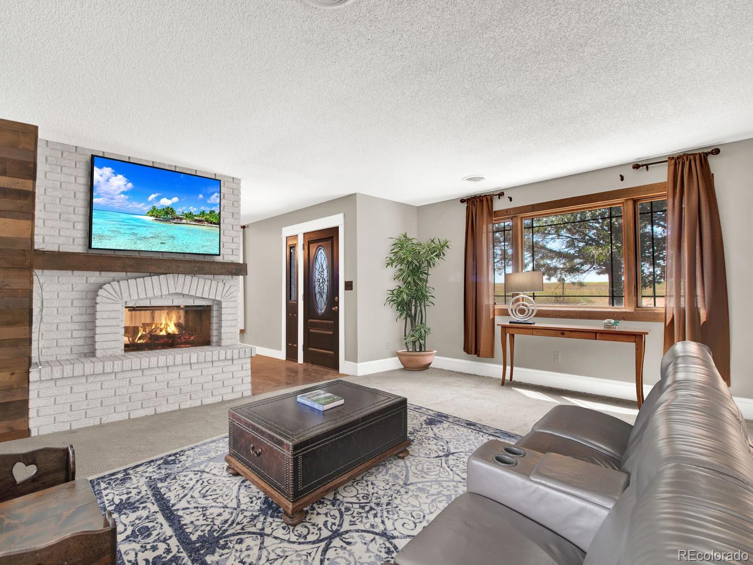 45511 County Road, Burlington, CO 80807, 5 Bedrooms Bedrooms, ,4 BathroomsBathrooms,Residential,For Sale,County,REC2539010