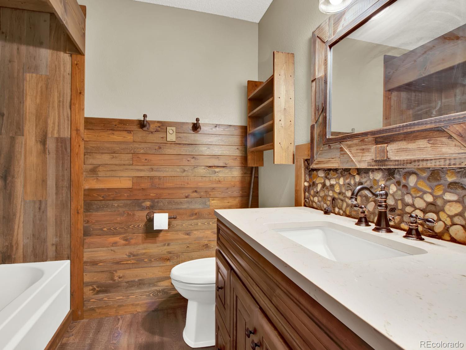 45511 County Road, Burlington, CO 80807, 5 Bedrooms Bedrooms, ,4 BathroomsBathrooms,Residential,For Sale,County,REC2539010