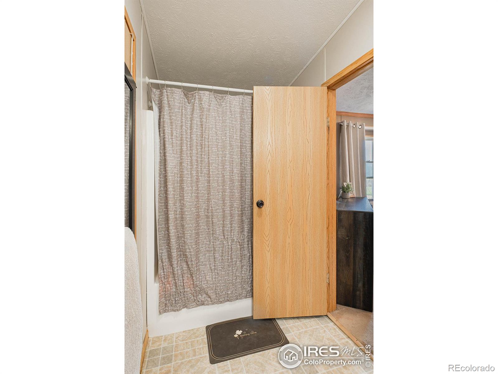 11577 County Road 8.5, Merino, CO 80741, 4 Bedrooms Bedrooms, ,2 BathroomsBathrooms,Residential,For Sale,County Road 8.5,RECIR1017327