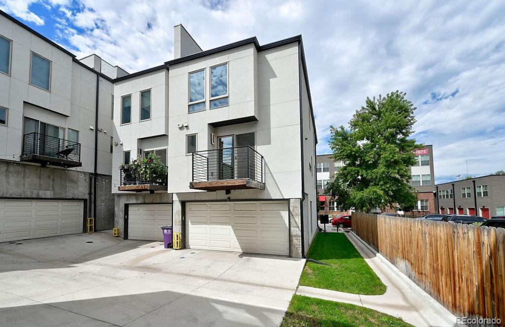 2090 S Galapago Street, Denver, CO 80223, 2 Bedrooms Bedrooms, ,4 BathroomsBathrooms,Residential,For Sale,Galapago,REC3738924