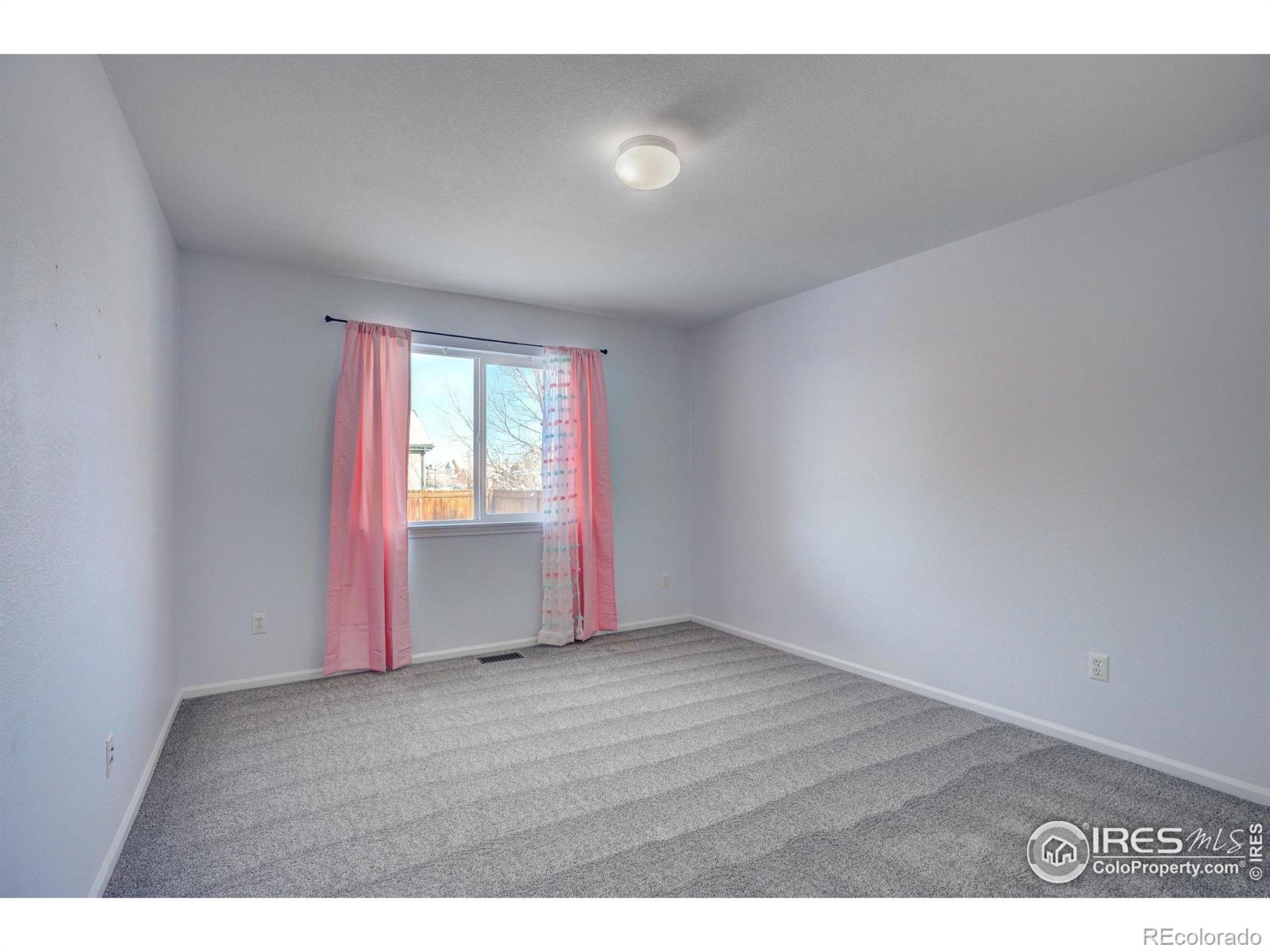 4307 Cobblestone Lane, Johnstown, CO 80534, 5 Bedrooms Bedrooms, ,3 BathroomsBathrooms,Residential,For Sale,Cobblestone,RECIR980046