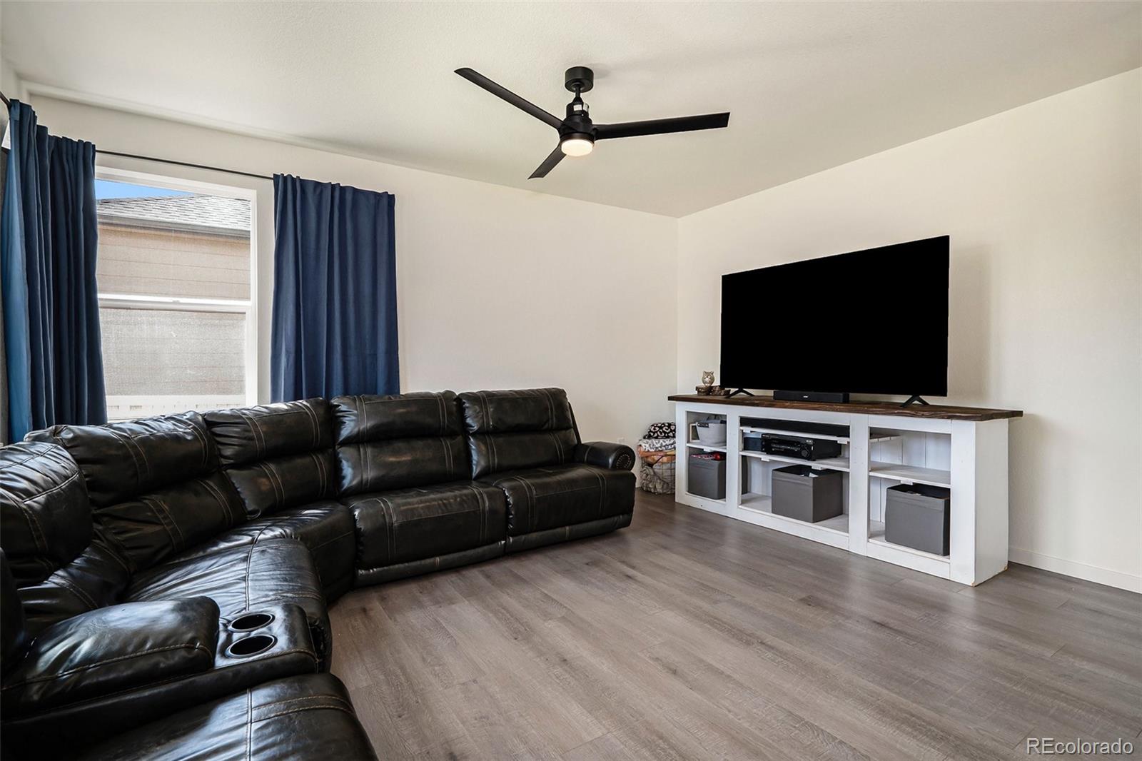 760 Allium Street, Watkins, CO 80137, 4 Bedrooms Bedrooms, ,3 BathroomsBathrooms,Residential,For Sale,Allium,REC1732300