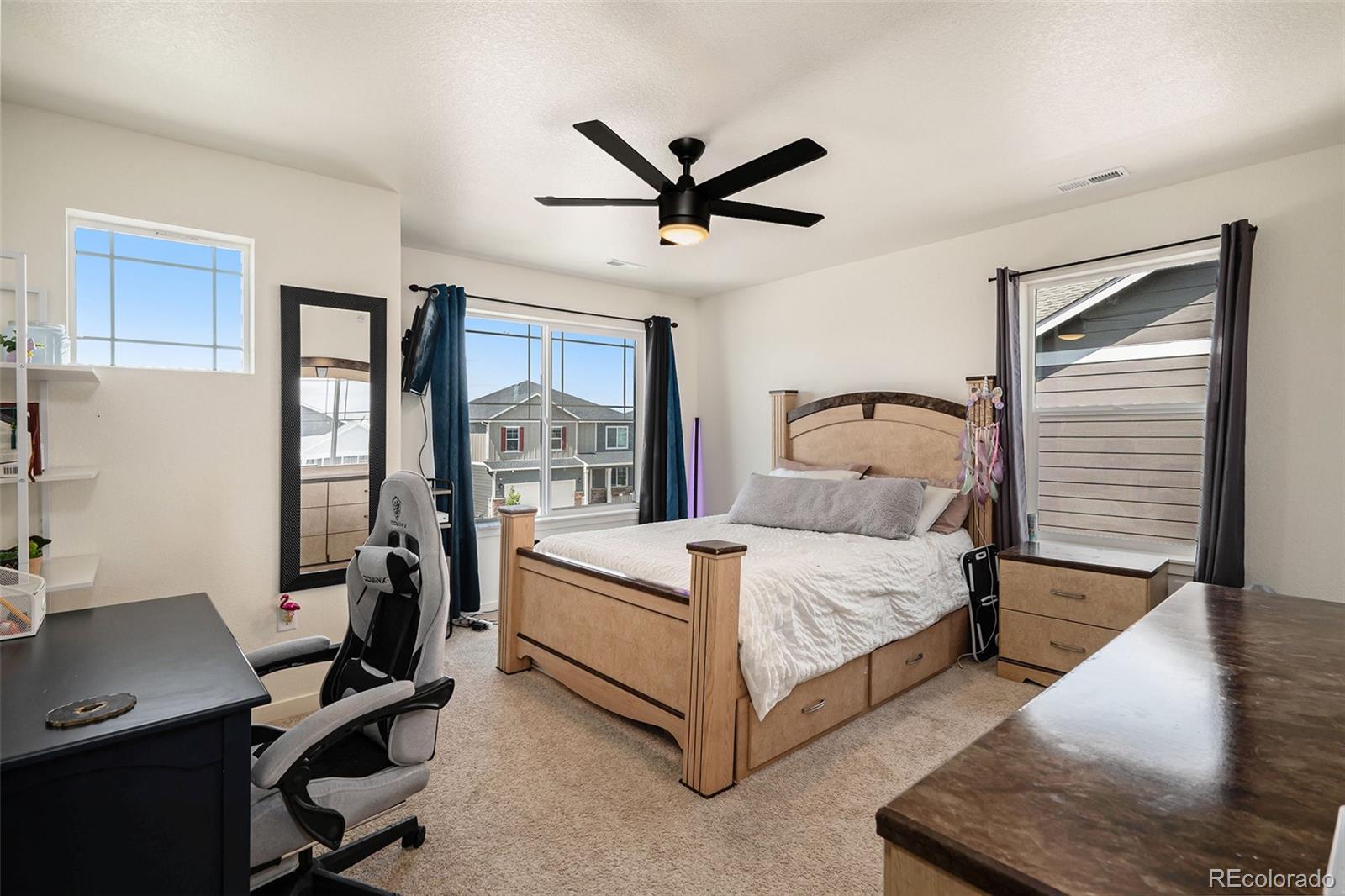 760 Allium Street, Watkins, CO 80137, 4 Bedrooms Bedrooms, ,3 BathroomsBathrooms,Residential,For Sale,Allium,REC1732300