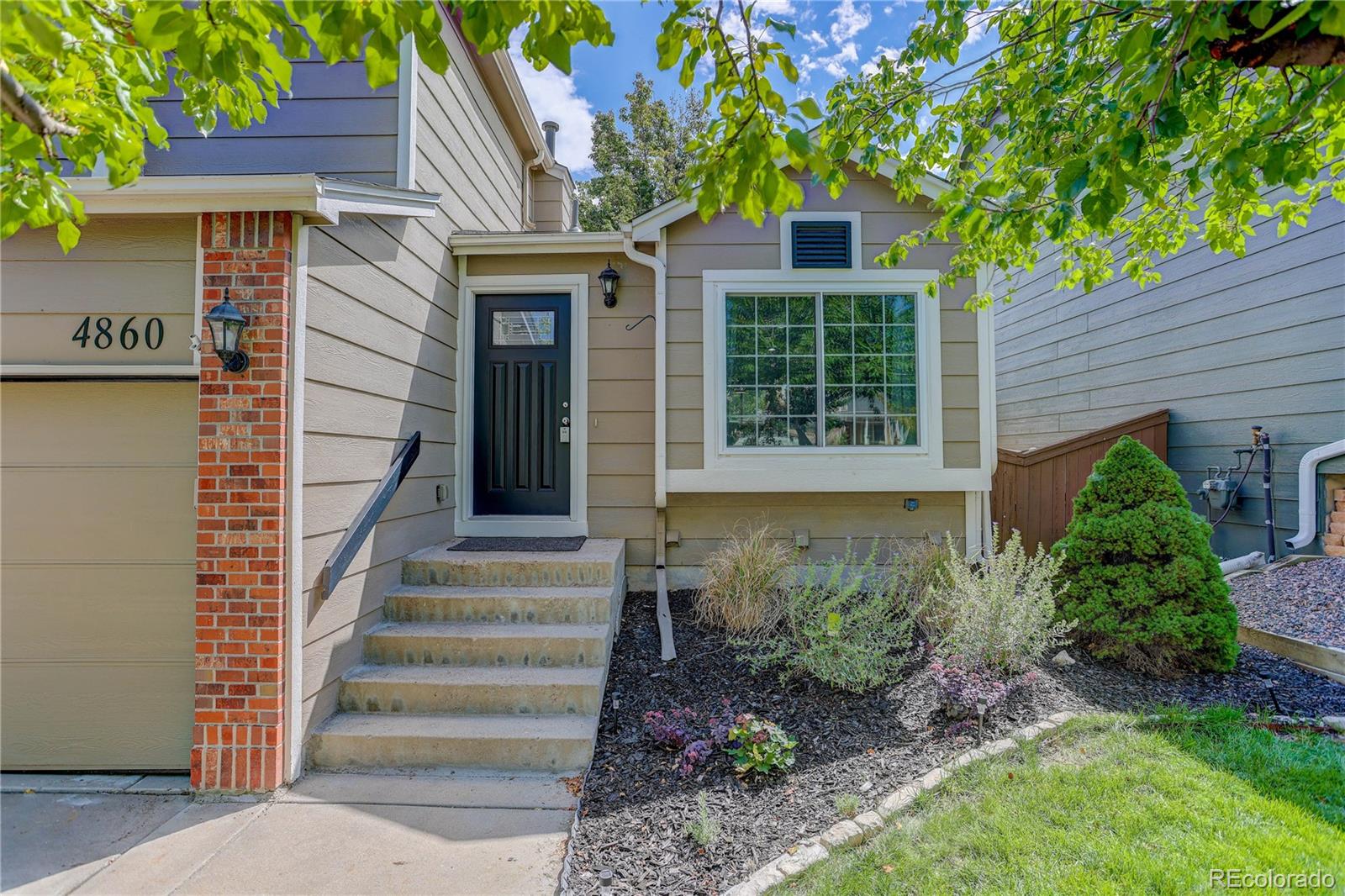 4860 Collinsville Place, Highlands Ranch, CO 80130, 4 Bedrooms Bedrooms, ,3 BathroomsBathrooms,Residential,For Sale,Collinsville,REC4338481