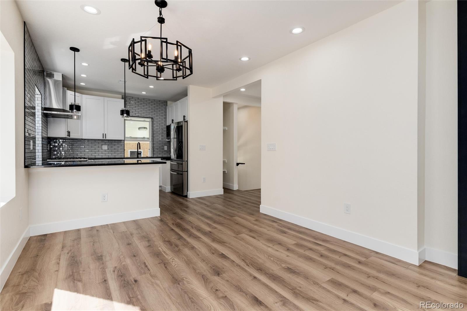2555 Holly Street, Denver, CO 80207, 3 Bedrooms Bedrooms, ,3 BathroomsBathrooms,Residential,For Sale,Holly,REC8339353