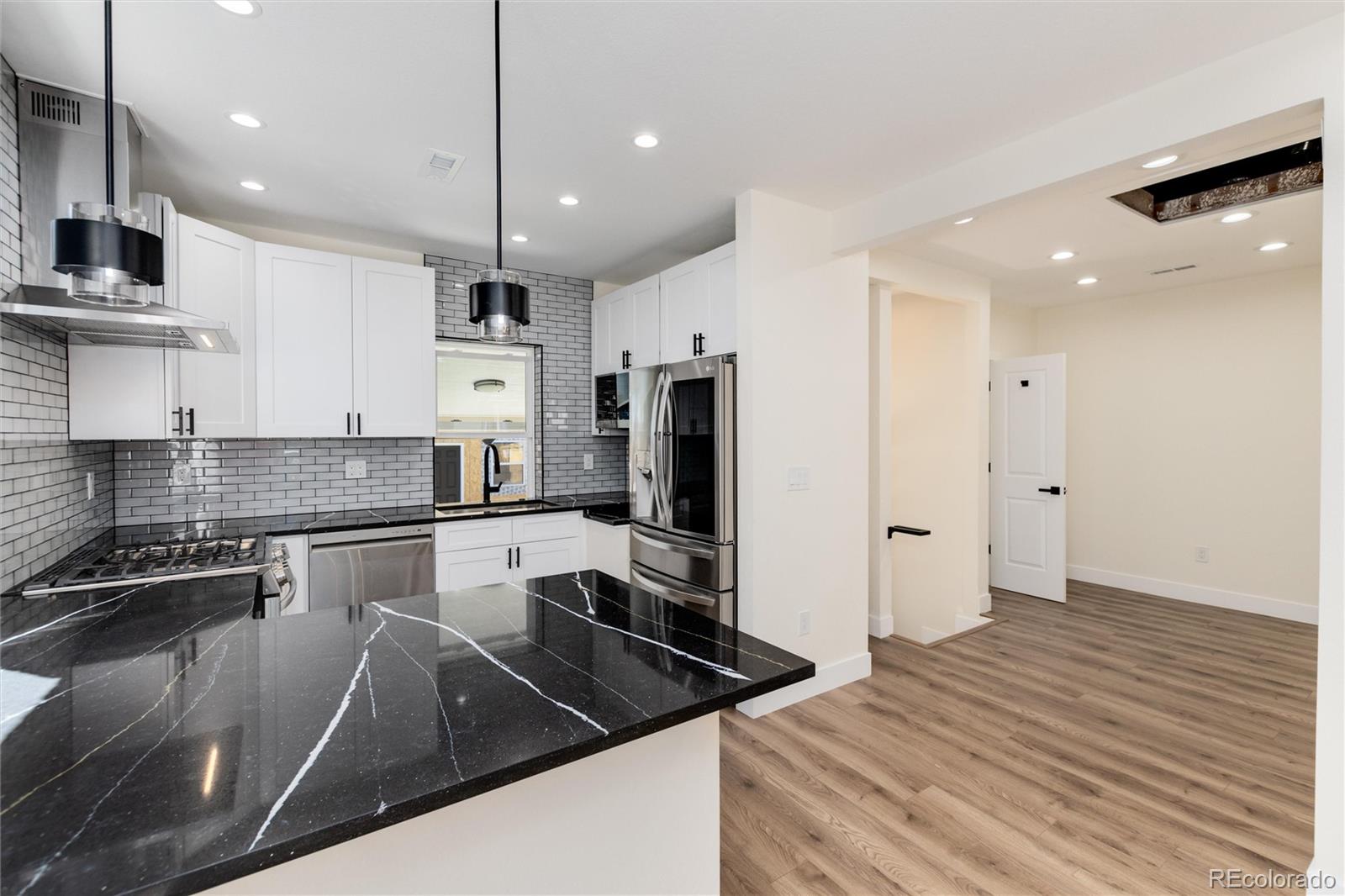 2555 Holly Street, Denver, CO 80207, 3 Bedrooms Bedrooms, ,3 BathroomsBathrooms,Residential,For Sale,Holly,REC8339353