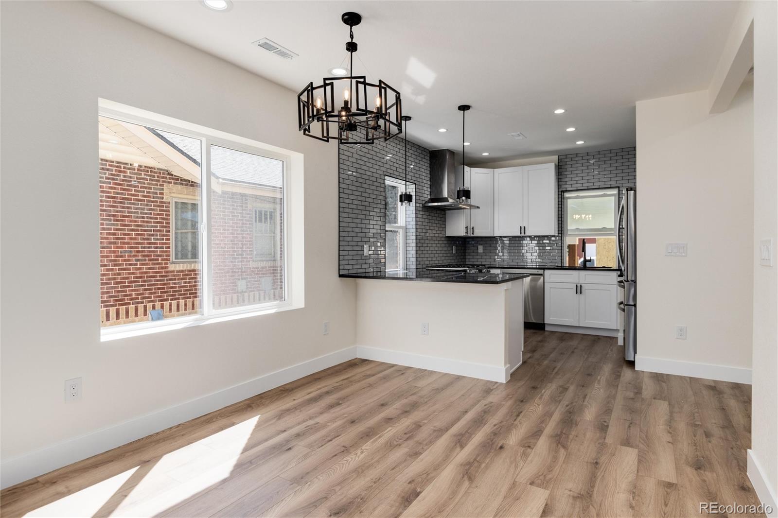 2555 Holly Street, Denver, CO 80207, 3 Bedrooms Bedrooms, ,3 BathroomsBathrooms,Residential,For Sale,Holly,REC8339353