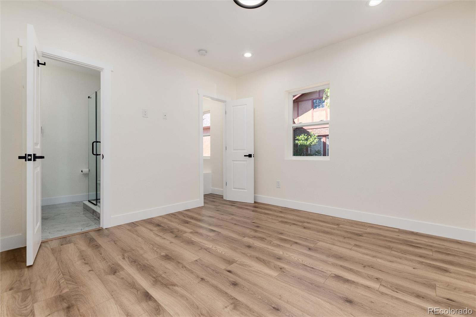 2555 Holly Street, Denver, CO 80207, 3 Bedrooms Bedrooms, ,3 BathroomsBathrooms,Residential,For Sale,Holly,REC8339353